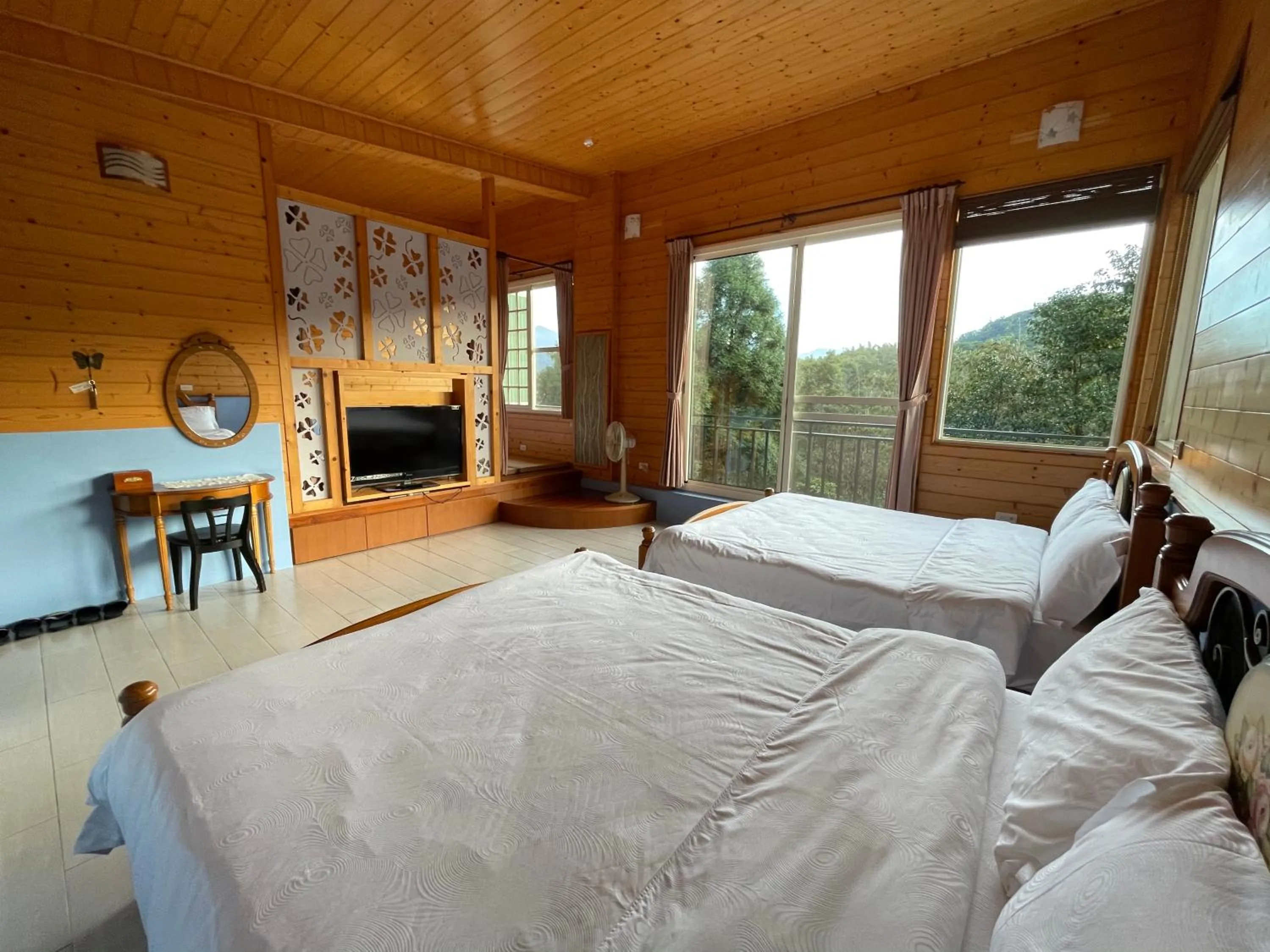 Bed in View on View B&B