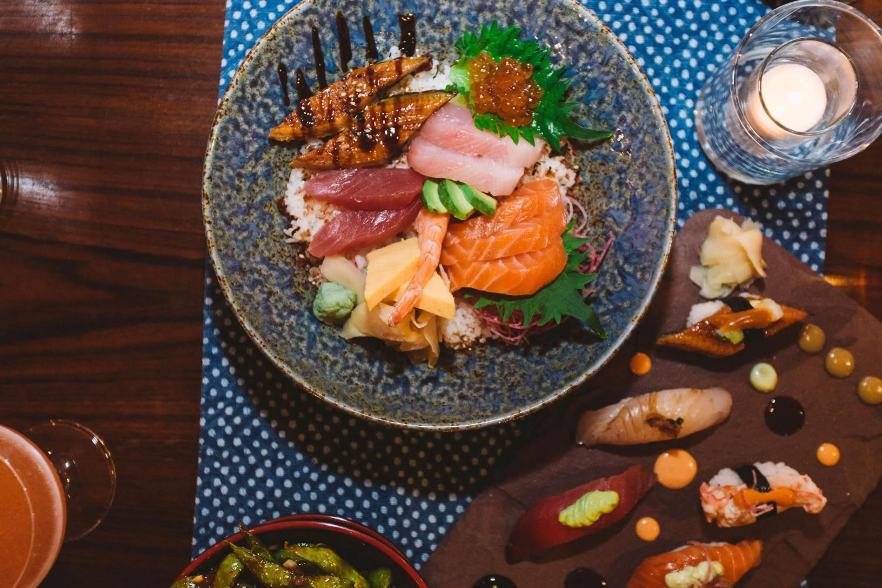 Restaurant/places to eat in W New York - Times Square