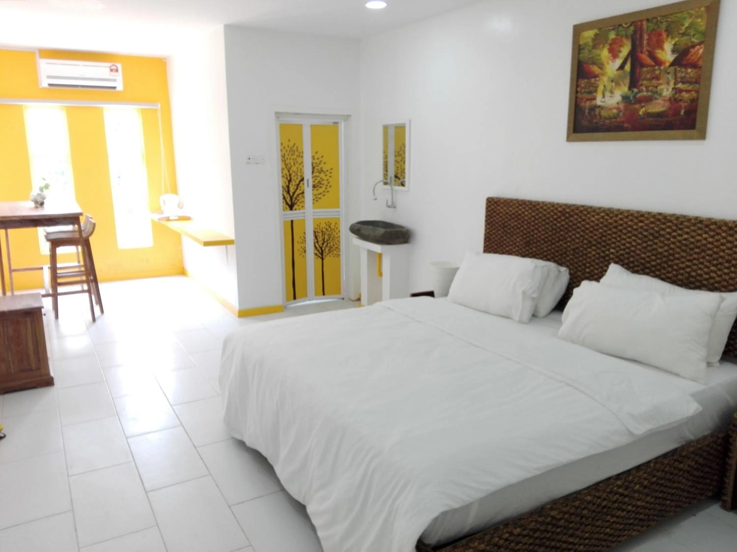 Bed in The Serai Cottage Boutique Hotel