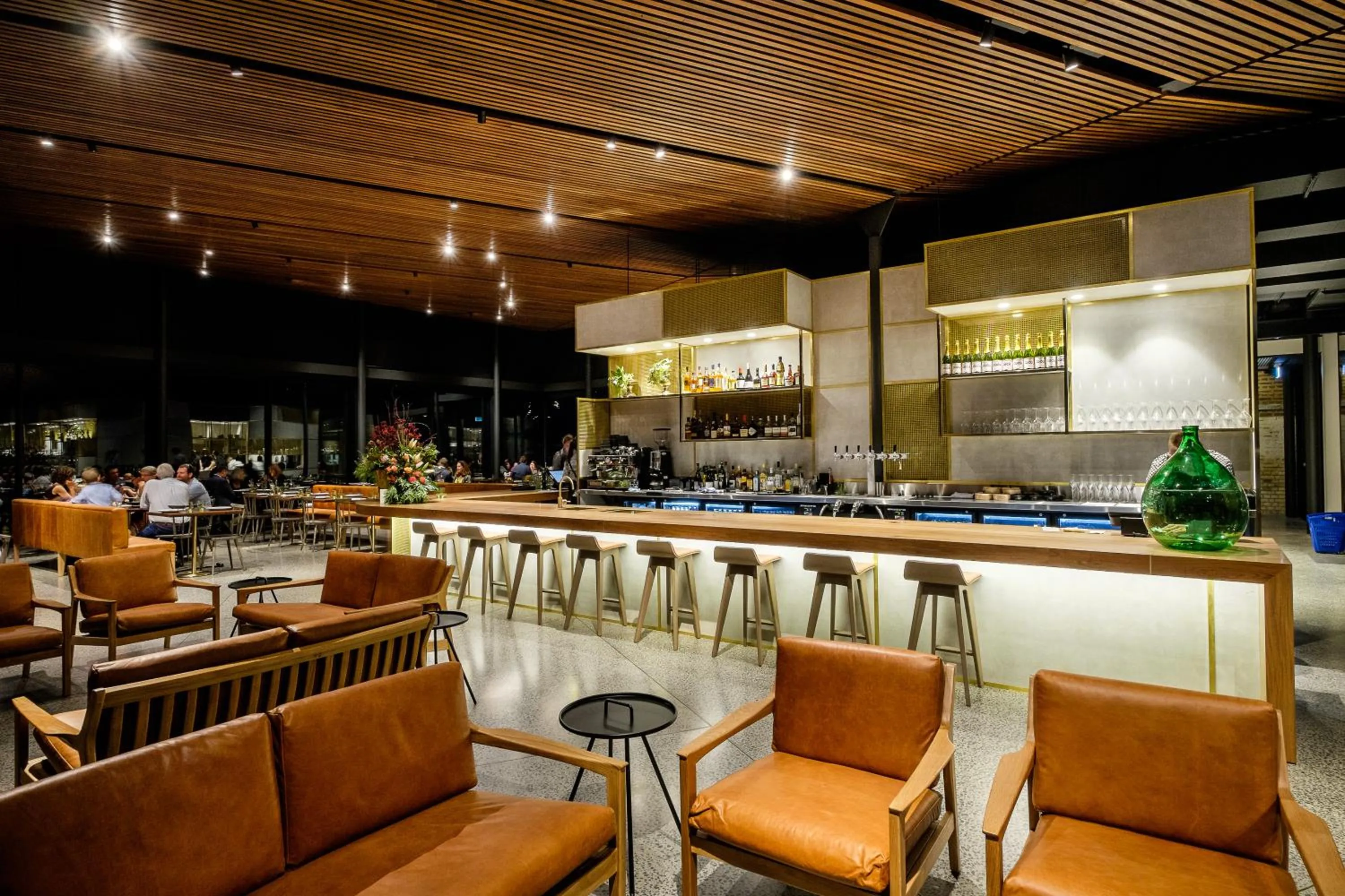 Restaurant/places to eat in Goonoo Goonoo Station