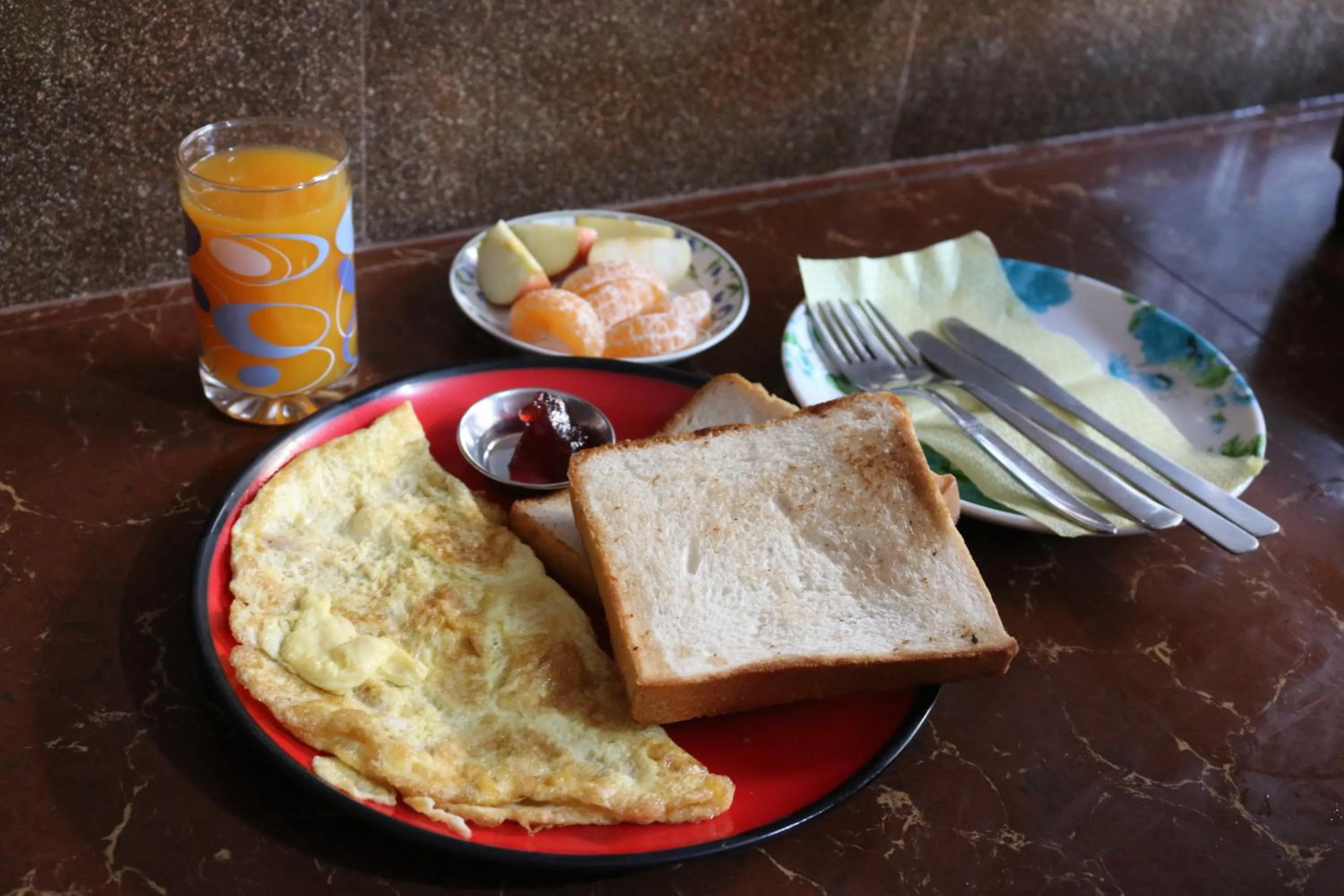 Breakfast in Peacock - a family-run hotel