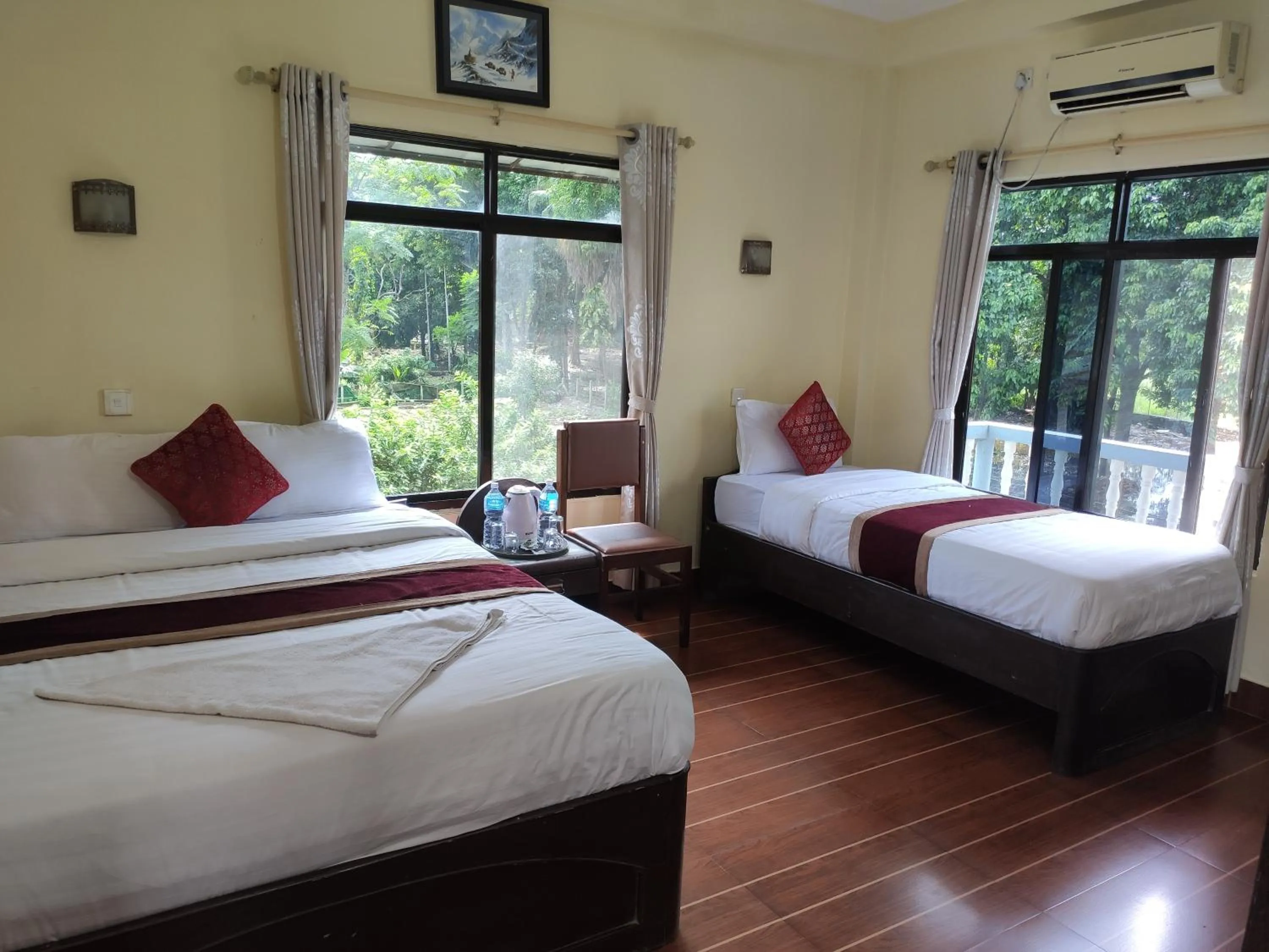 Bed in Peacock - a family-run hotel