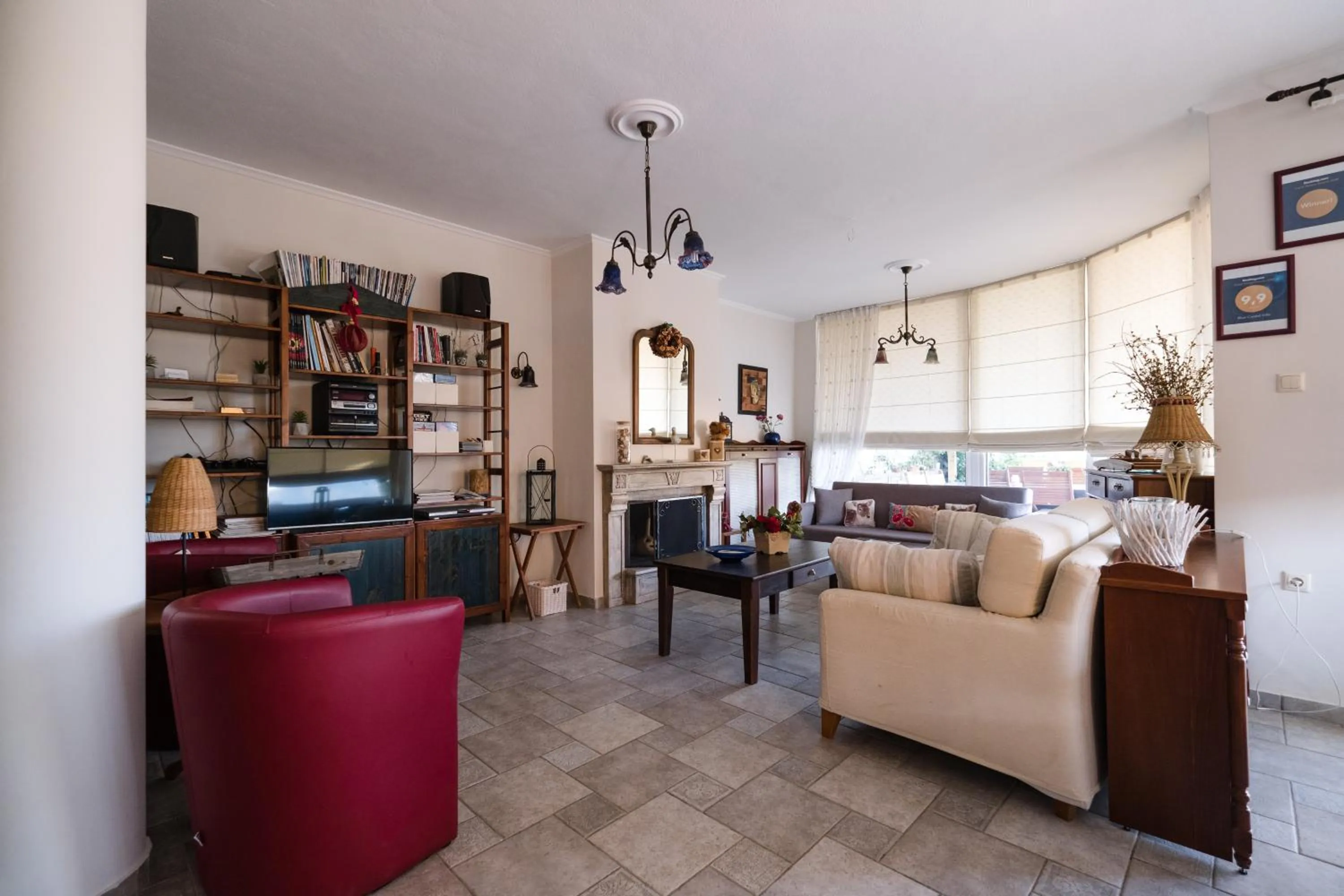 TV and multimedia in Blue Crystal Villa