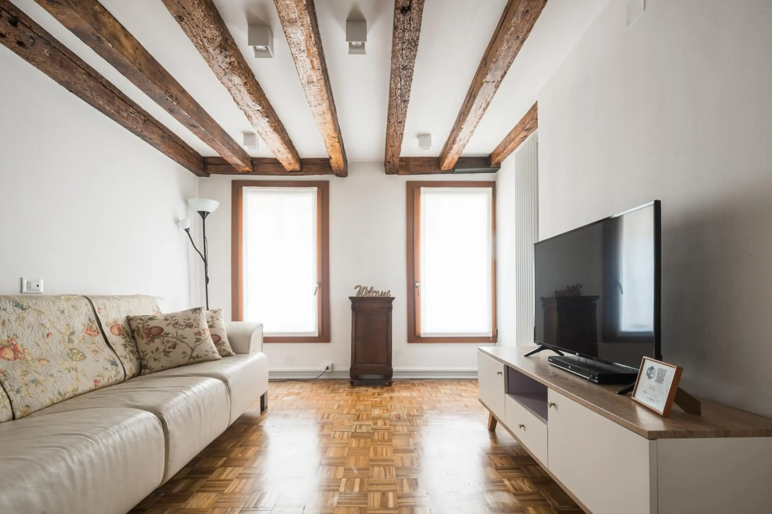 Goodwind Venice Apartments Goodwind Venice Apartments