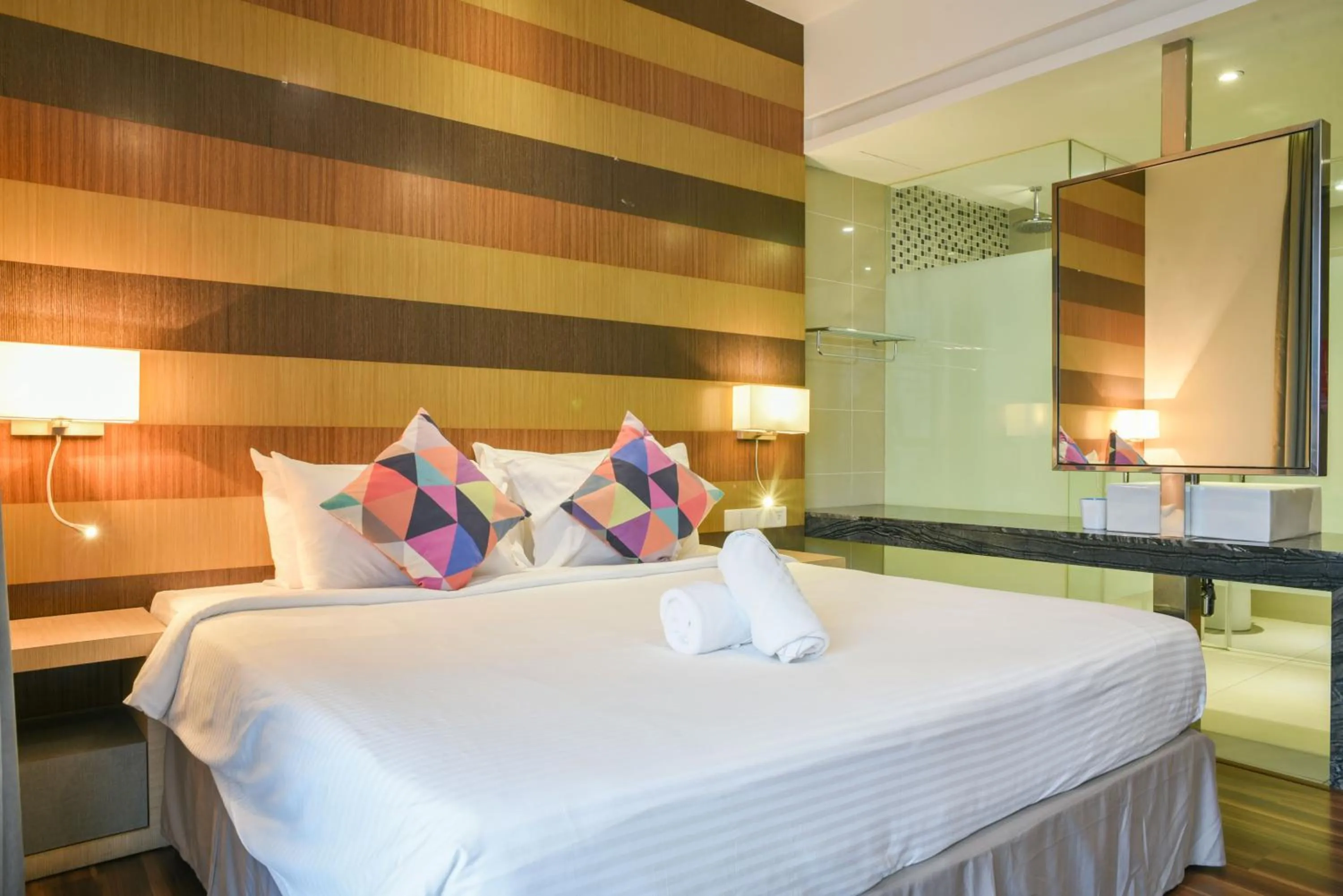 Bed in D'Majestic Place by Widebed