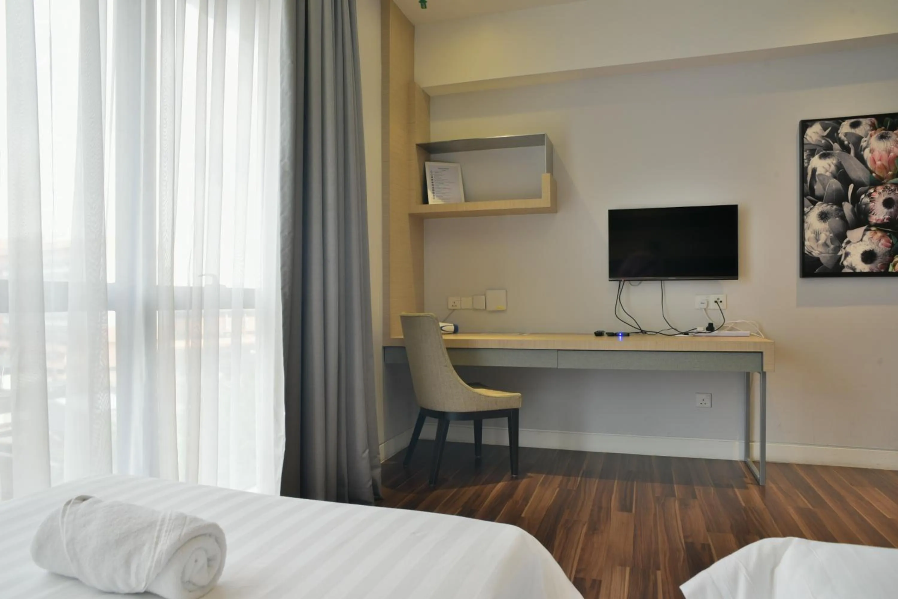 Bed in D'Majestic Place by Widebed