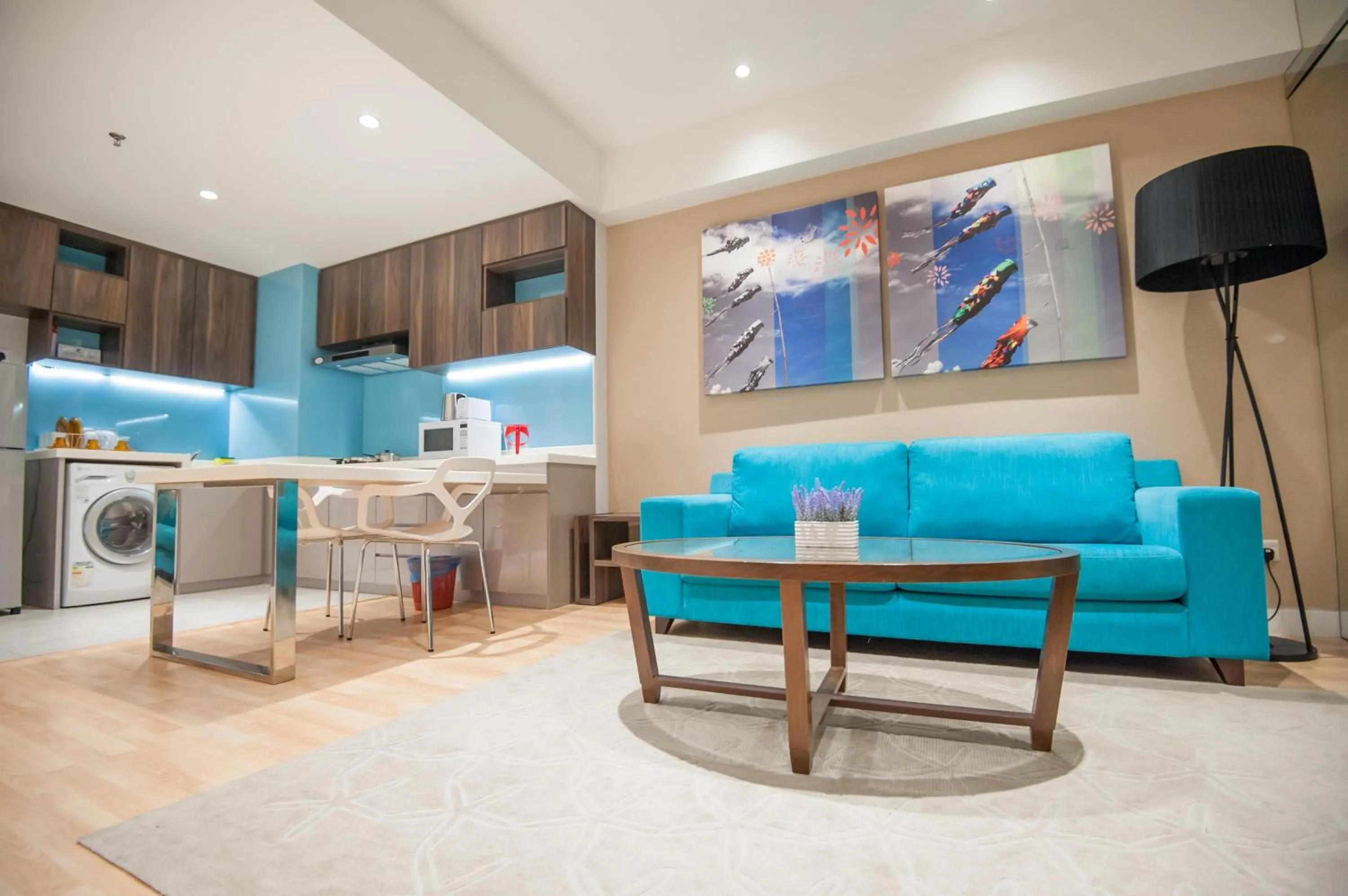 D'Majestic Place by Widebed