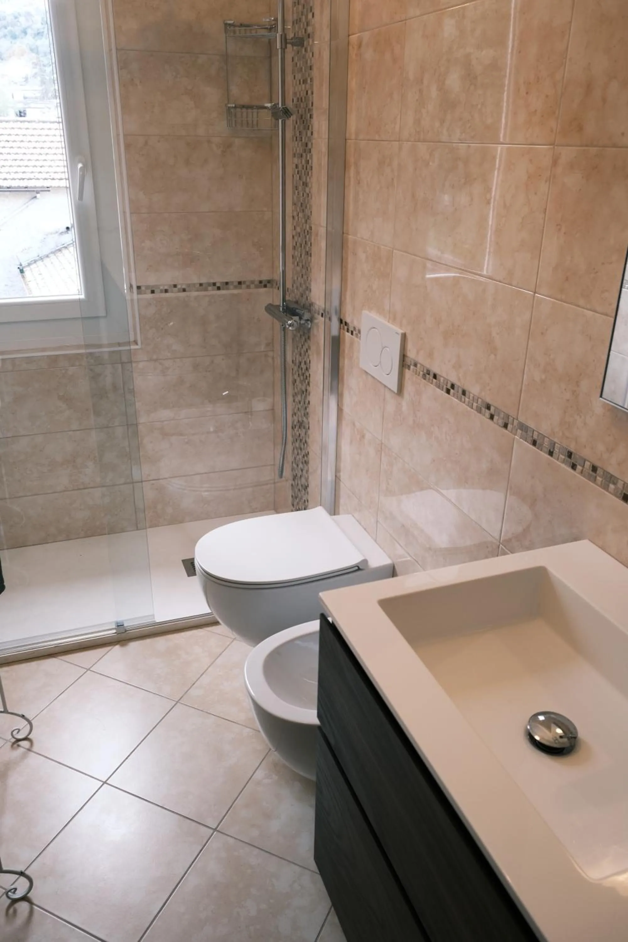 Shower in Turchino Apartment & Terrazza della Luisa by PortofinoVacanze