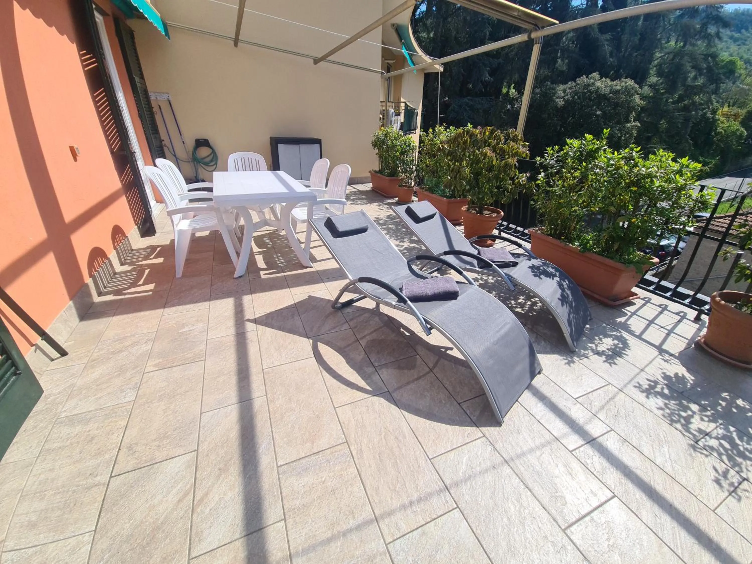 Patio in Turchino Apartment & Terrazza della Luisa by PortofinoVacanze