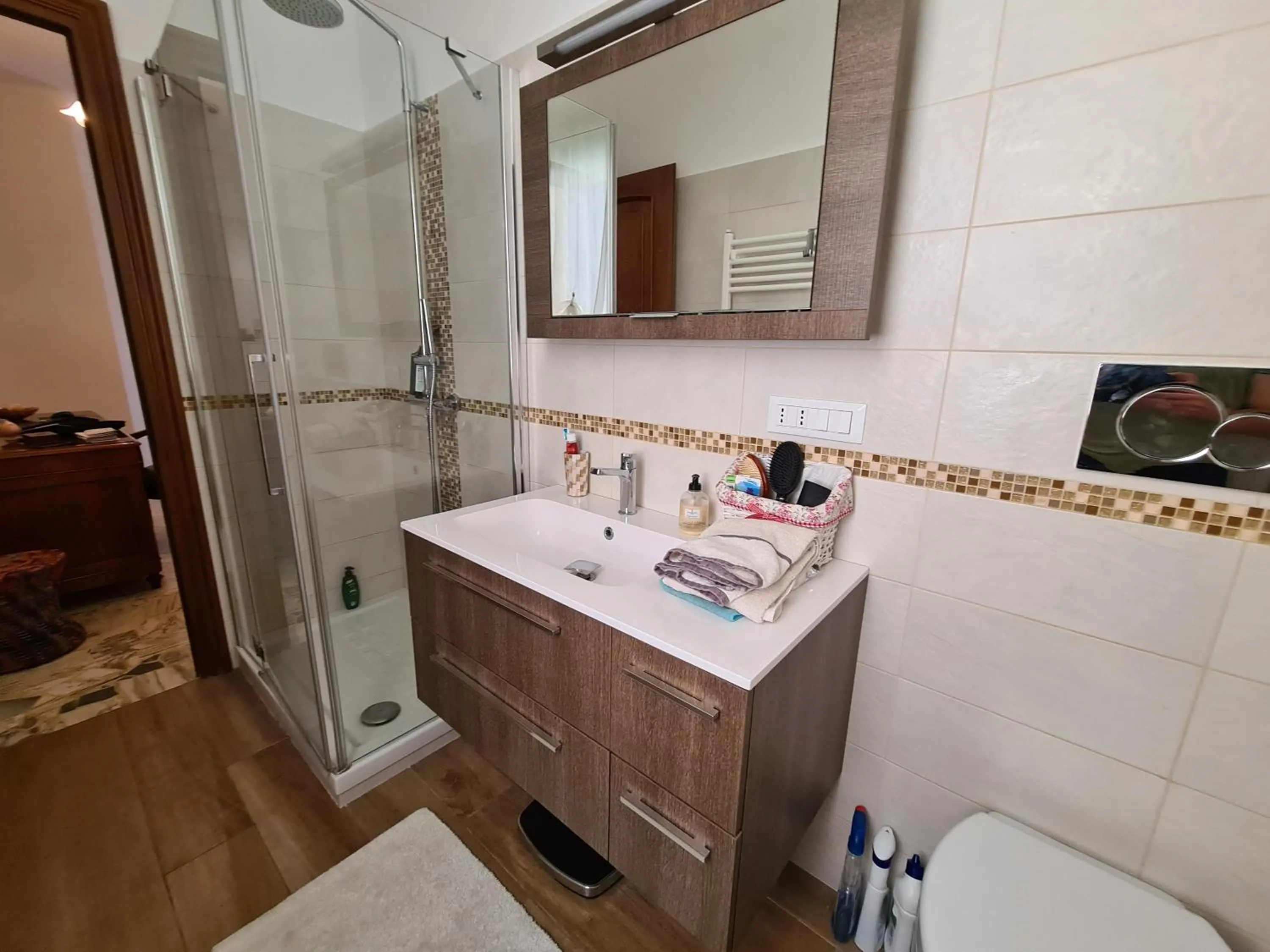 Bathroom in Turchino Apartment & Terrazza della Luisa by PortofinoVacanze