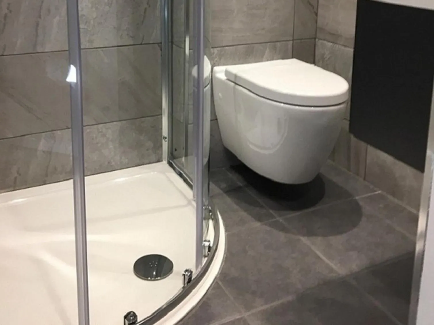 Bathroom in Laburnum Cottage Guest House