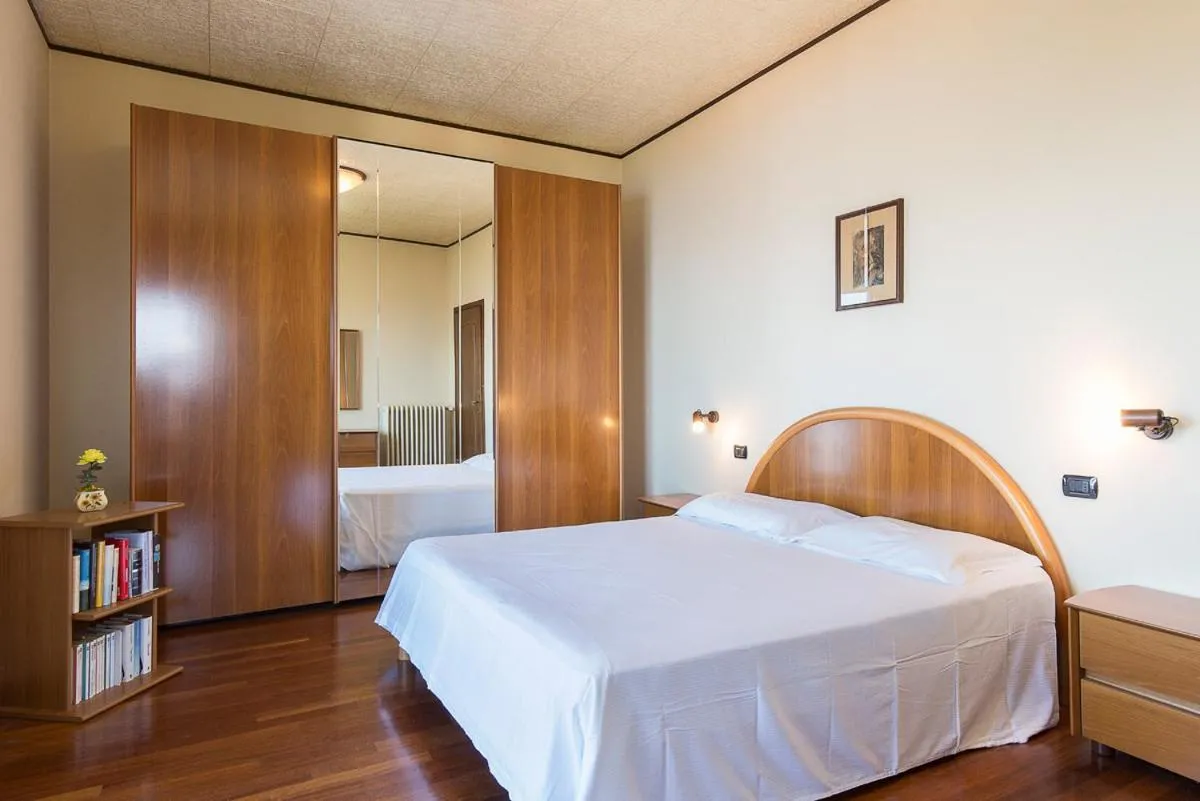Photo of the whole room, Bed in Villa Caterina by Impero House