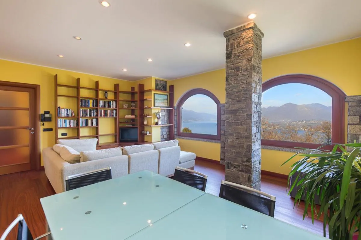Dining area in Villa Caterina by Impero House