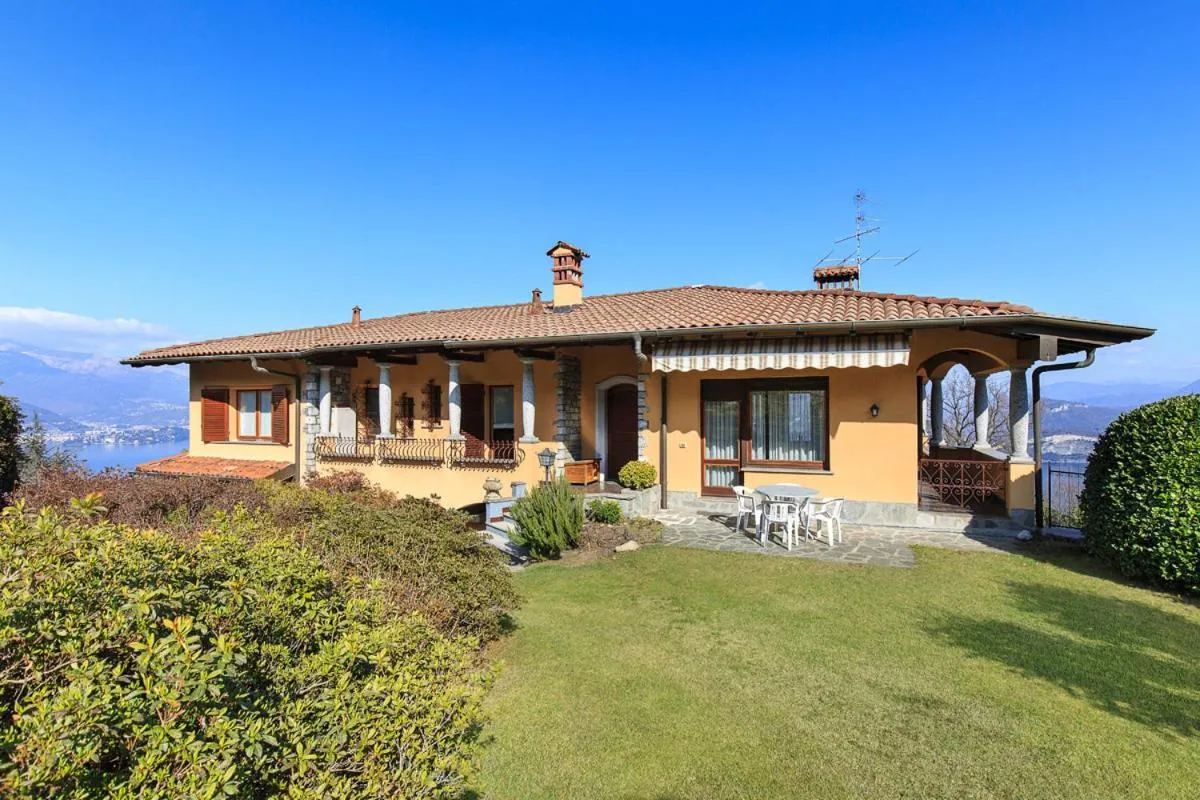 Property building in Villa Caterina by Impero House