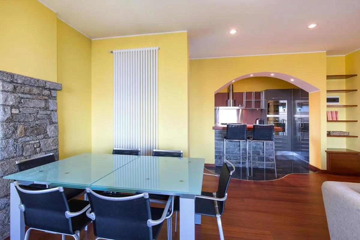 Dining area in Villa Caterina by Impero House
