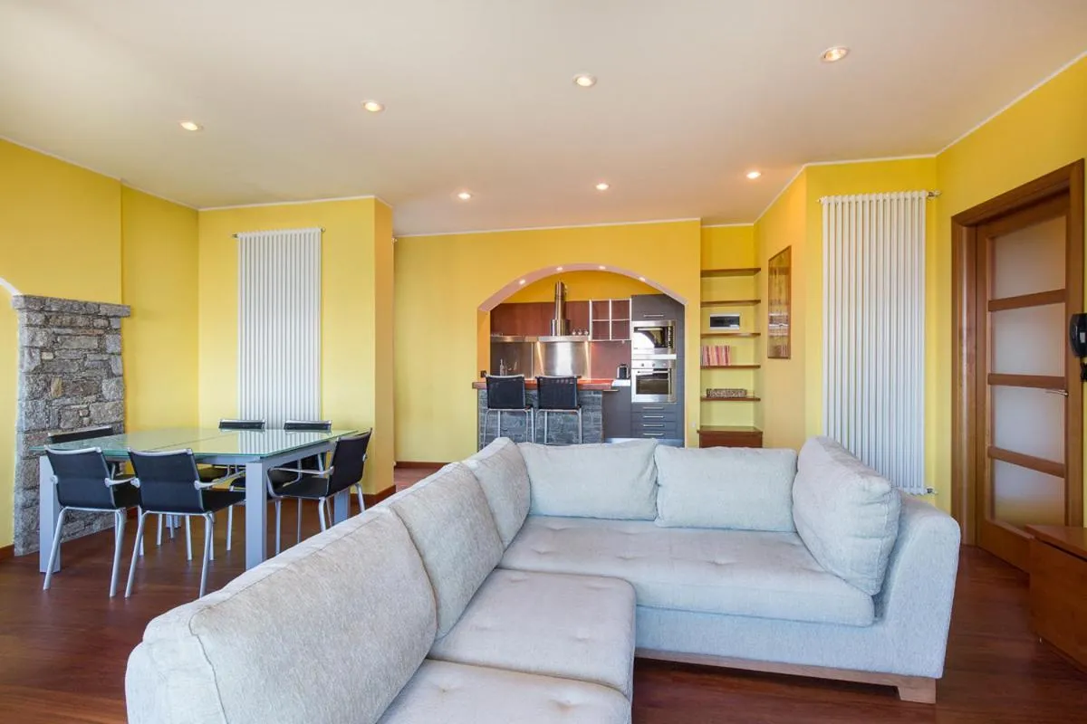 Living room in Villa Caterina by Impero House