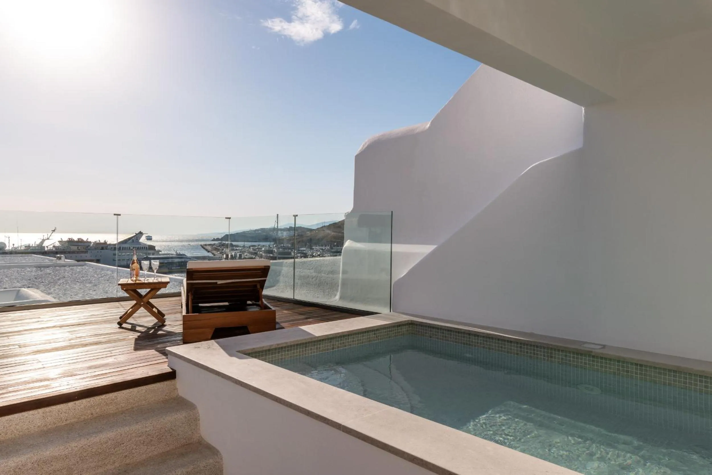 Sea view in Avra Mykonos