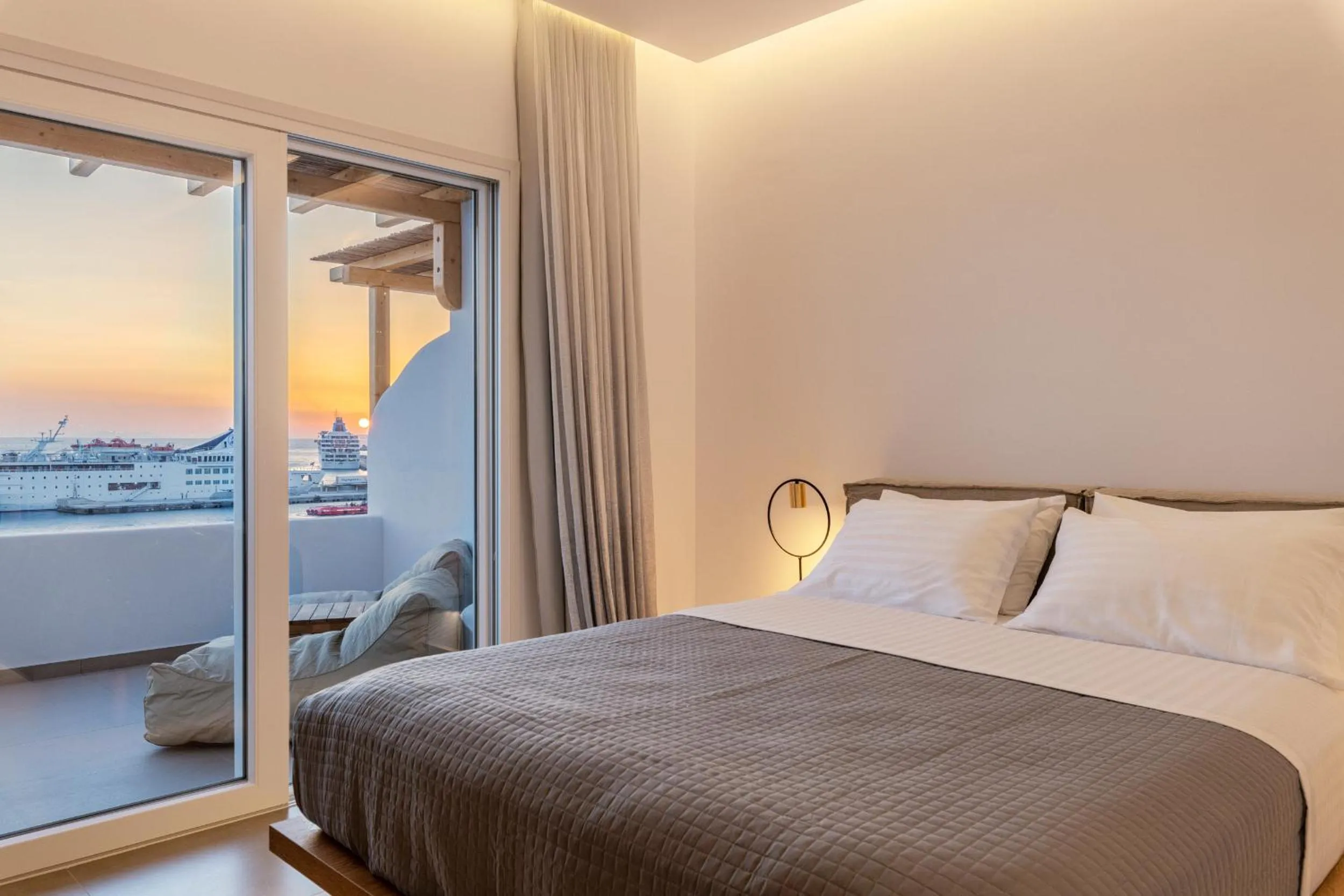 Balcony/Terrace, Bed in Avra Mykonos