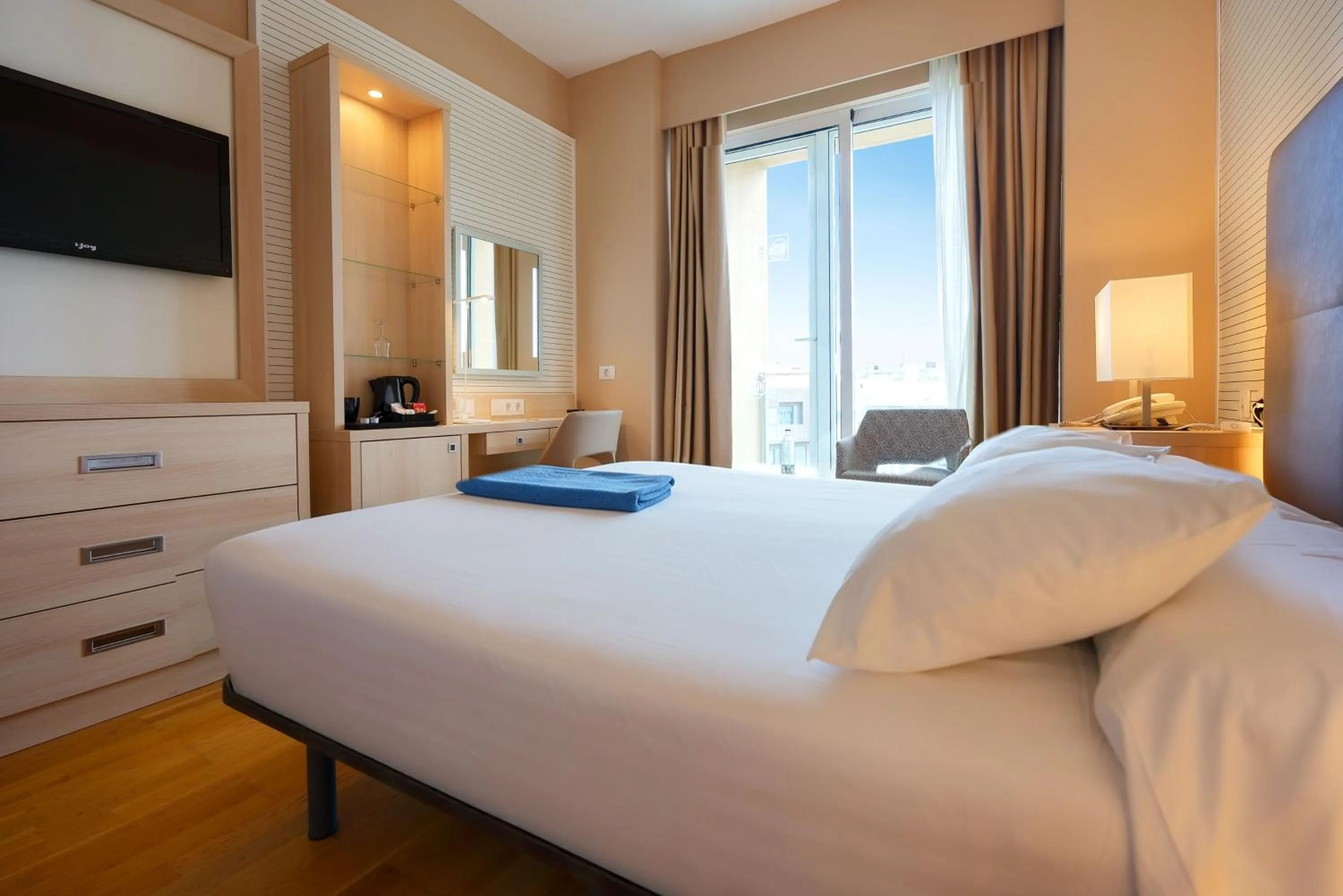 Bed in Bull Reina Isabel & SPA