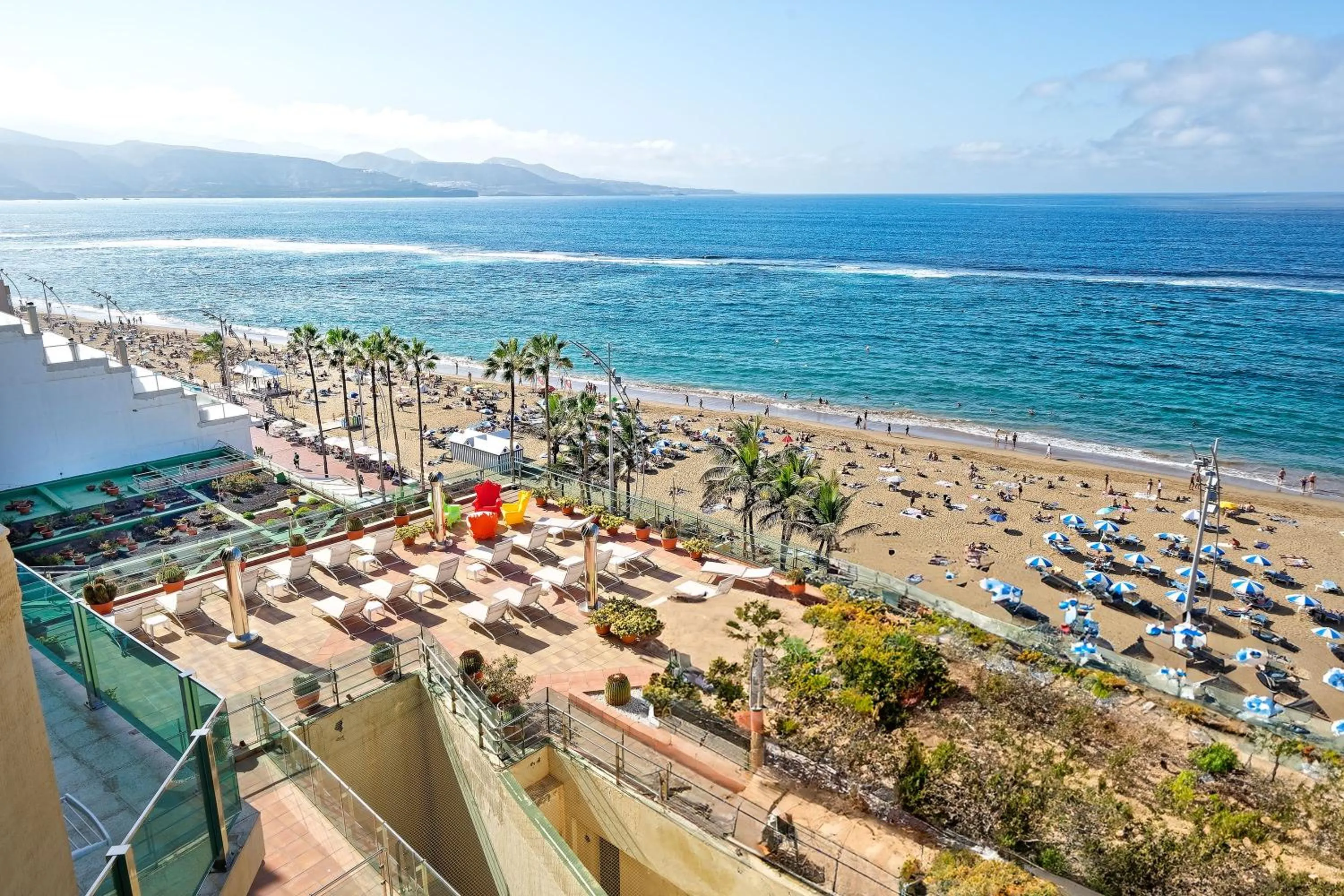 Beach in Bull Reina Isabel & SPA