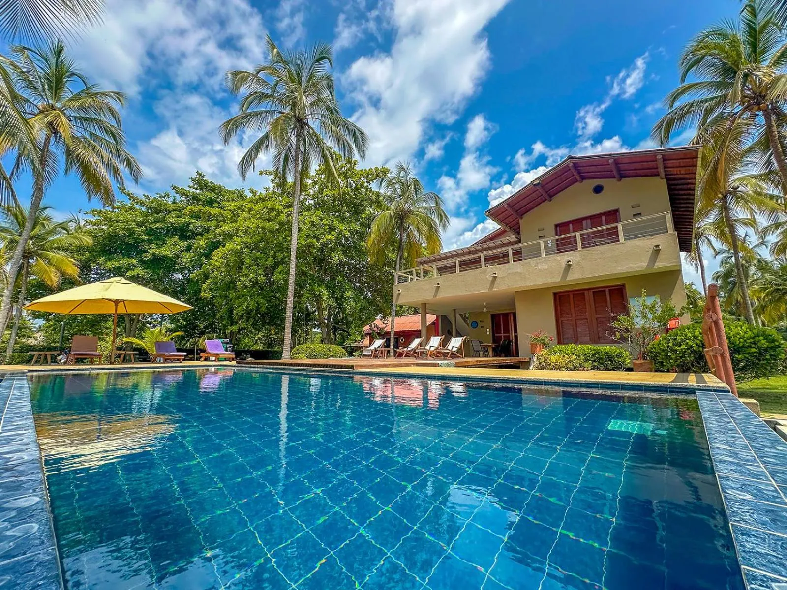 Property building in Hotel Chiniu