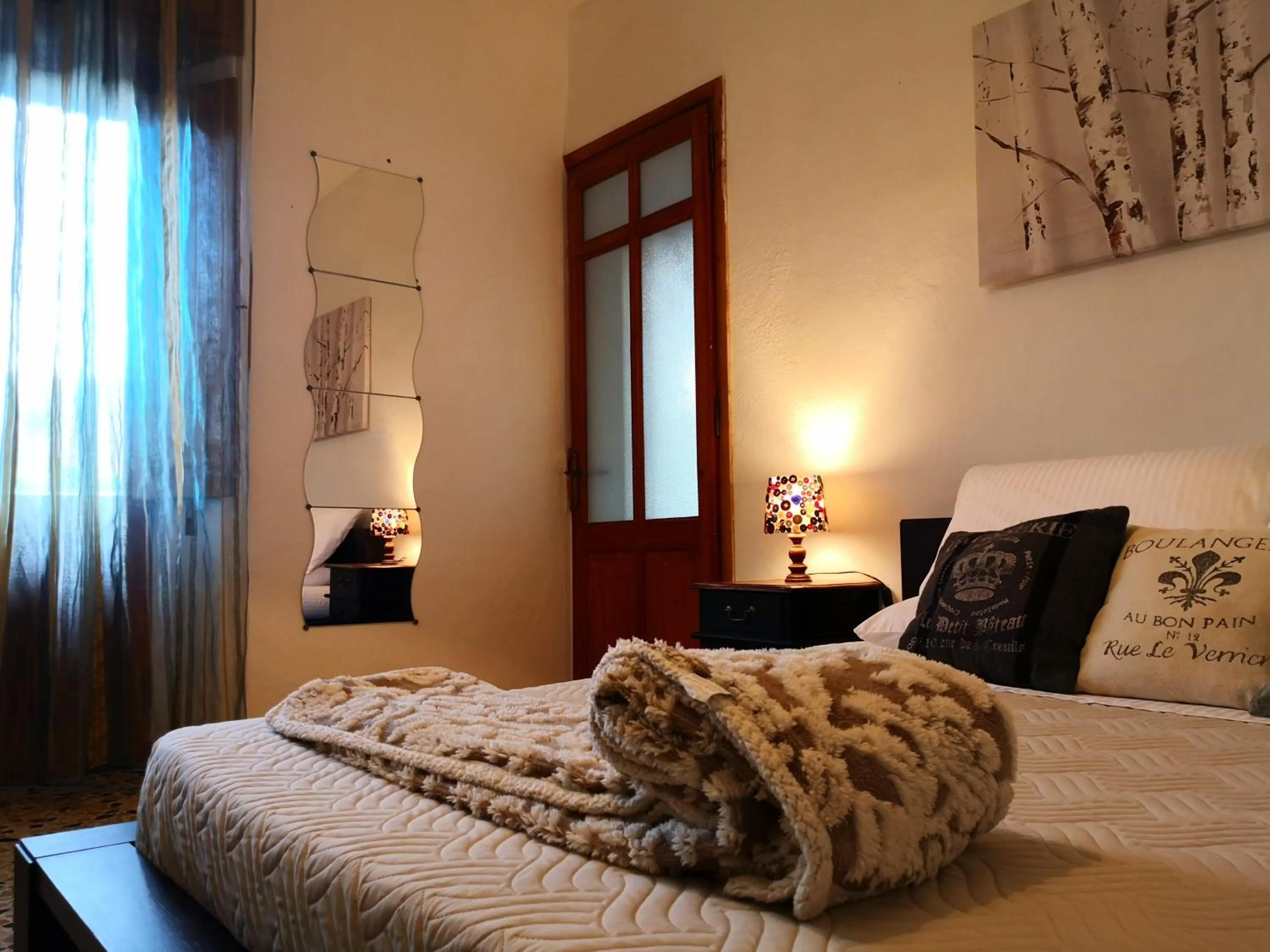 Photo of the whole room, Bed in Zia Chiarina