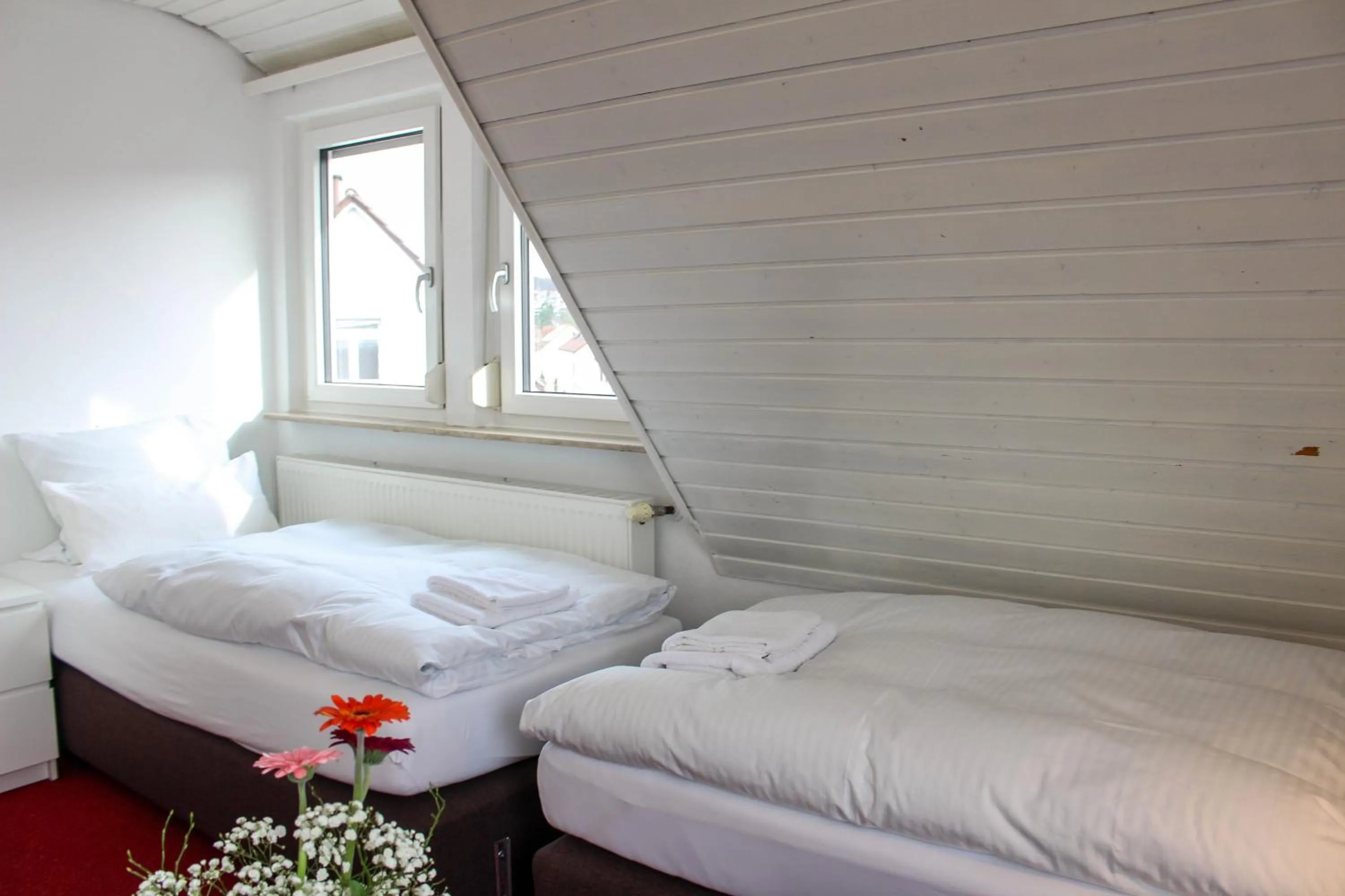 Bed in Hotel & Restaurant Zum Reussenstein