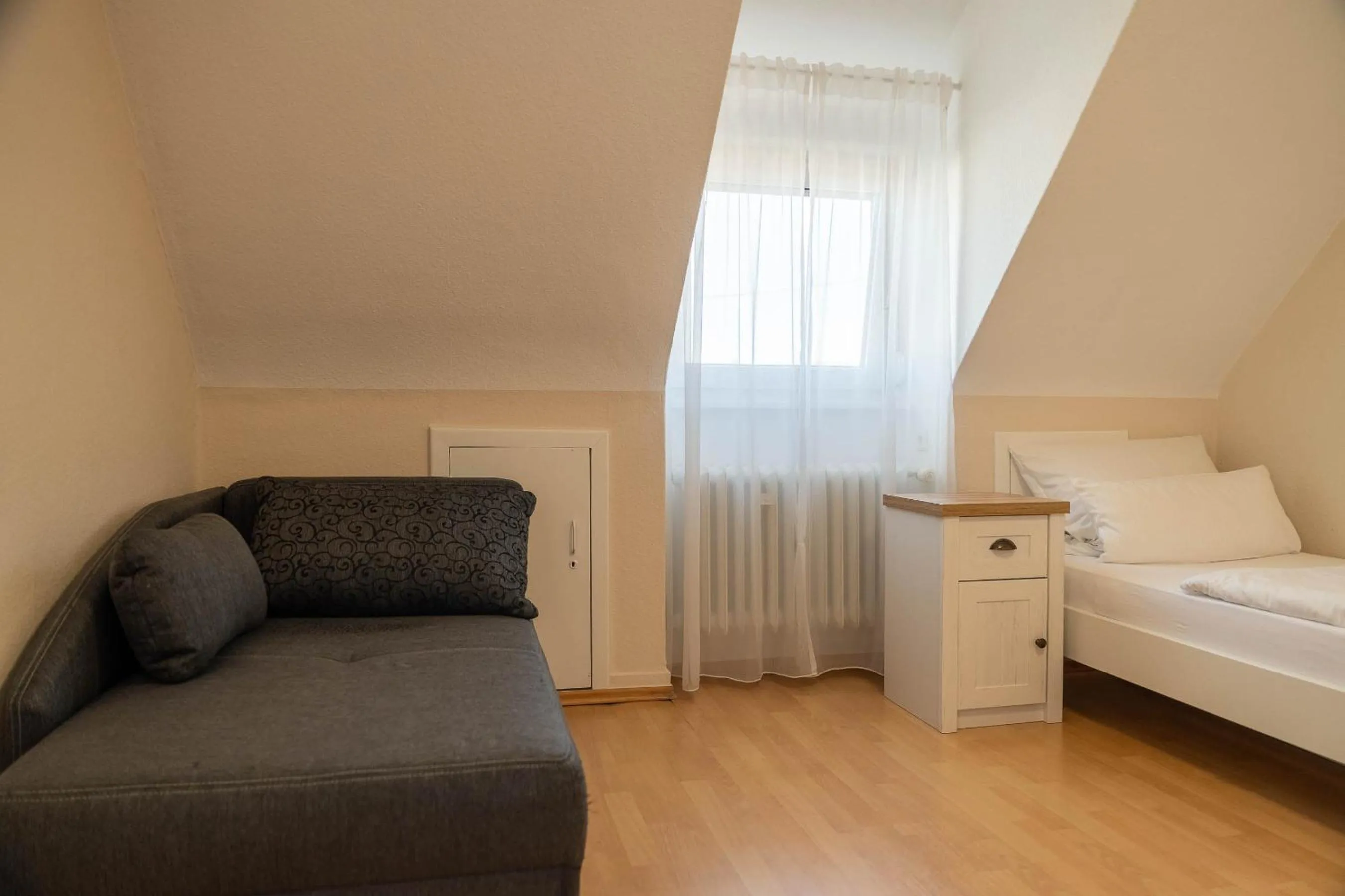 Bed in Hotel & Restaurant Zum Reussenstein