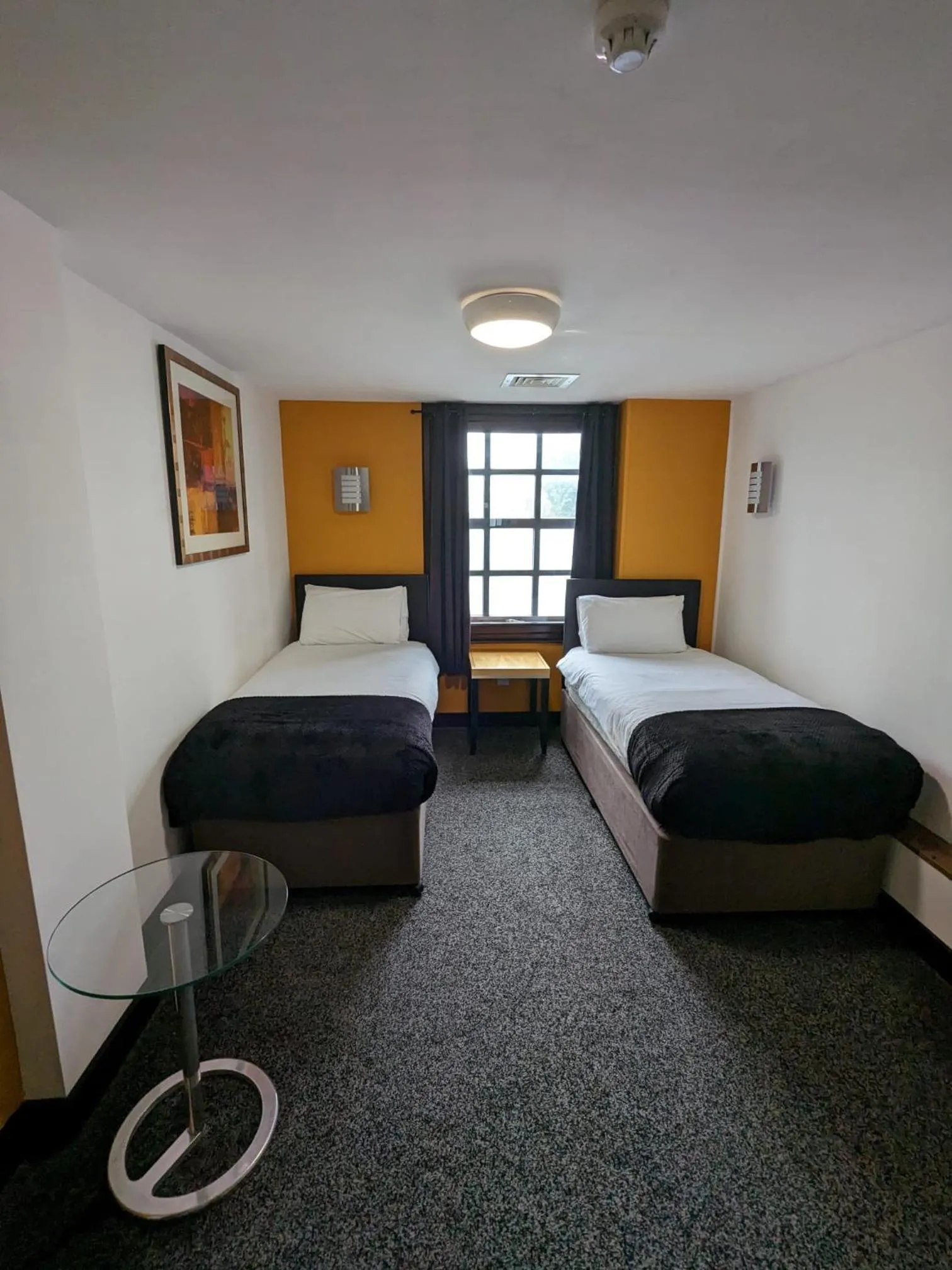 Bed in Cornmill Hotel