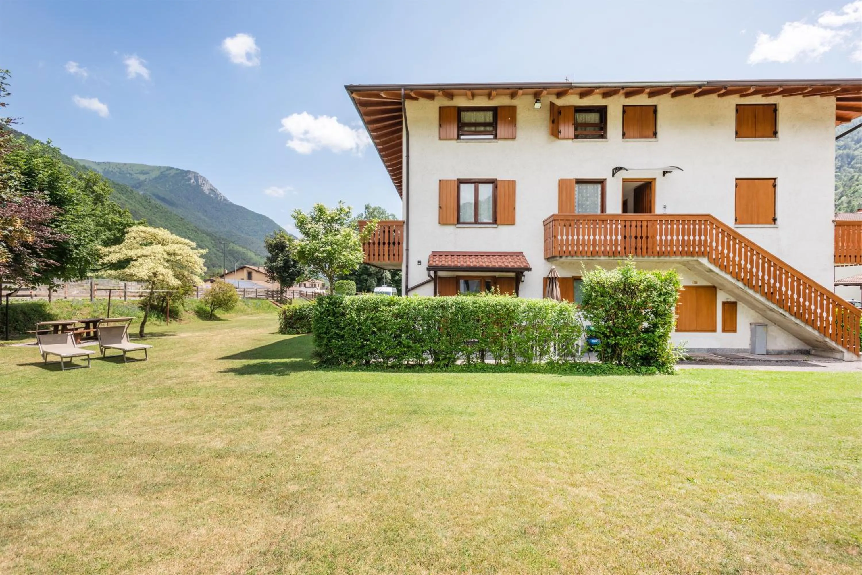 Property building in CROSINA HOLIDAY - Casa Lucia