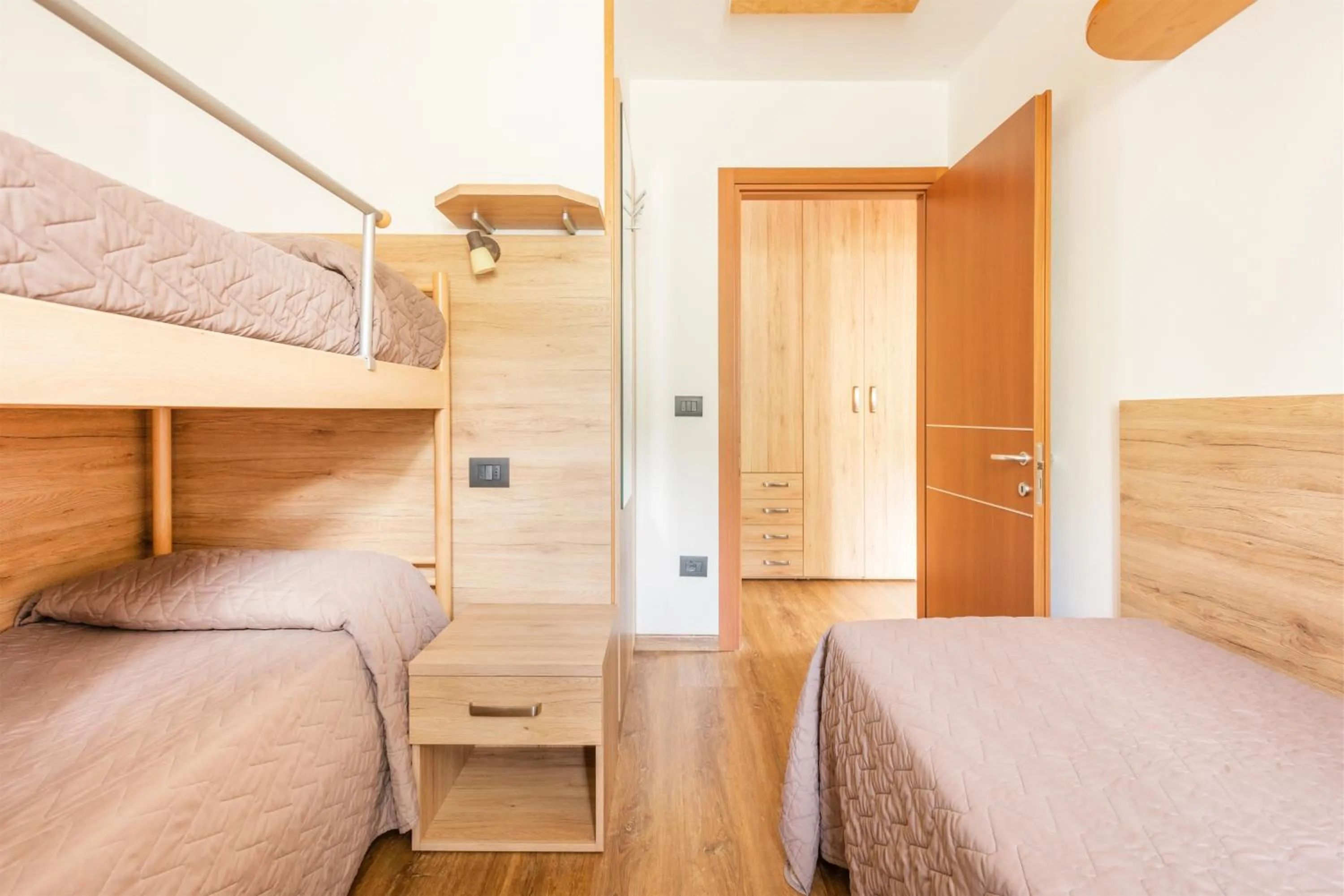 Photo of the whole room, Bed in CROSINA HOLIDAY - Casa Lucia