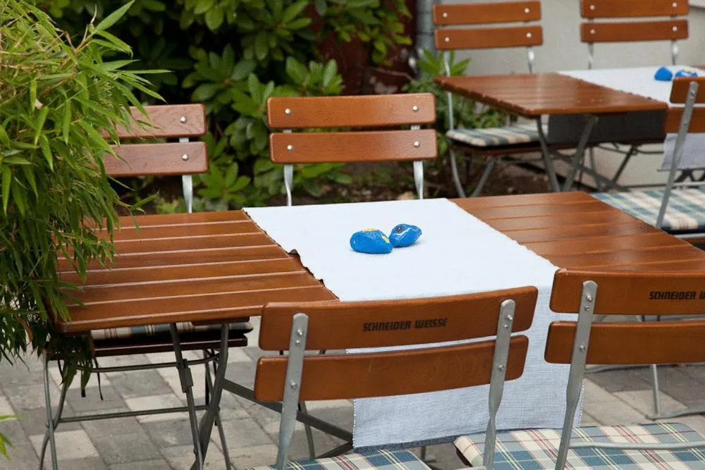 Restaurant/places to eat in Akzent Hotel Deutsche Eiche