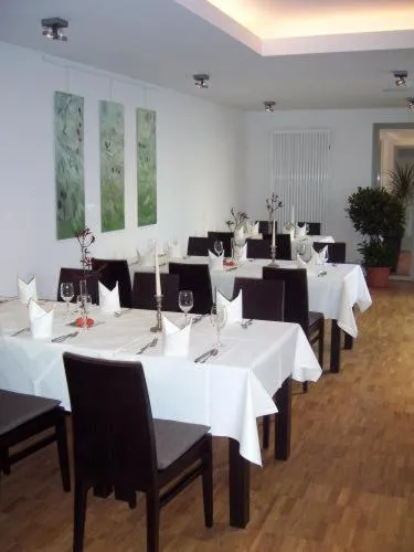 Restaurant/places to eat in Akzent Hotel Deutsche Eiche