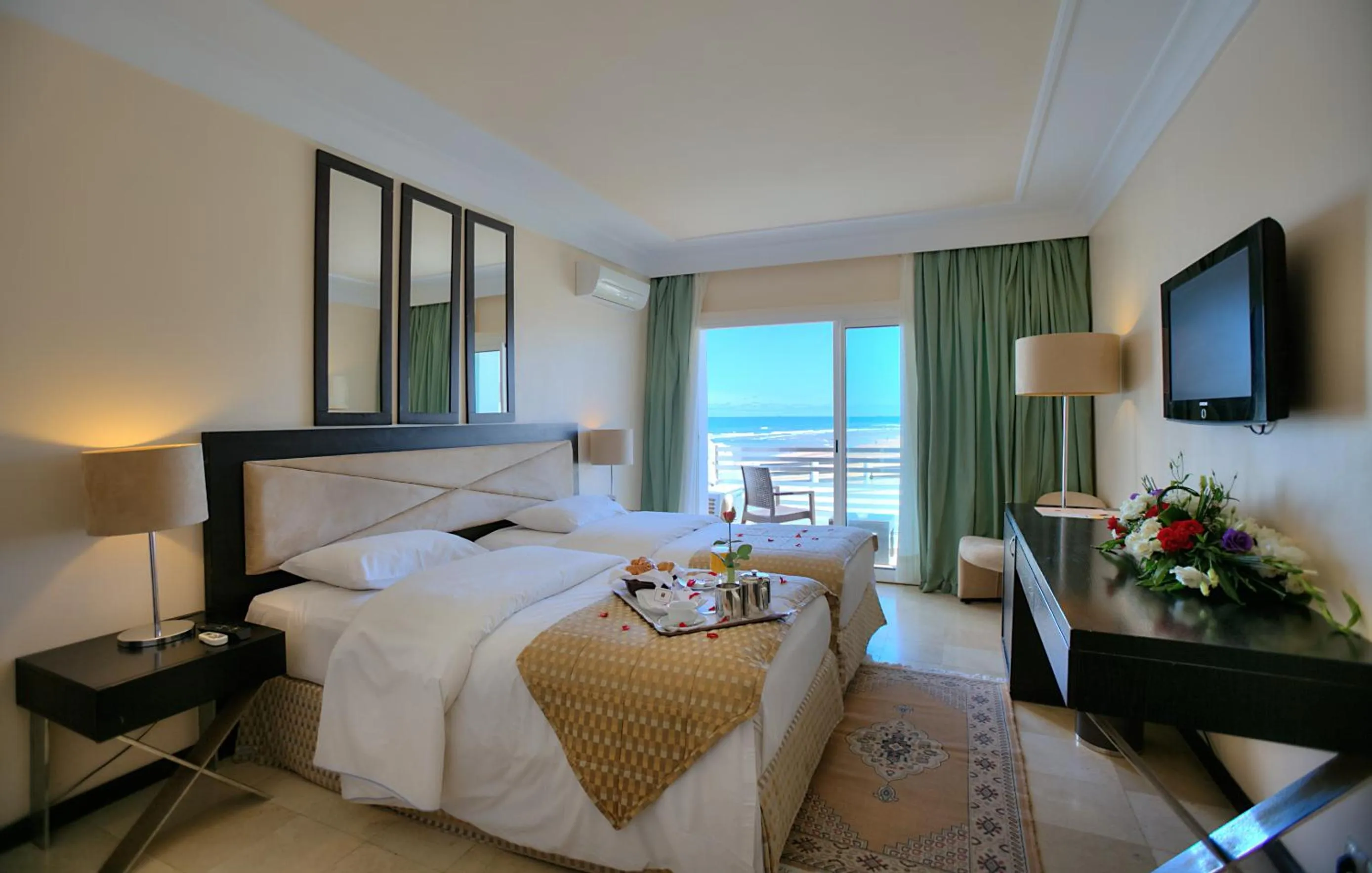 Bed in Casablanca Le Lido Thalasso & Spa (ex Riad Salam)