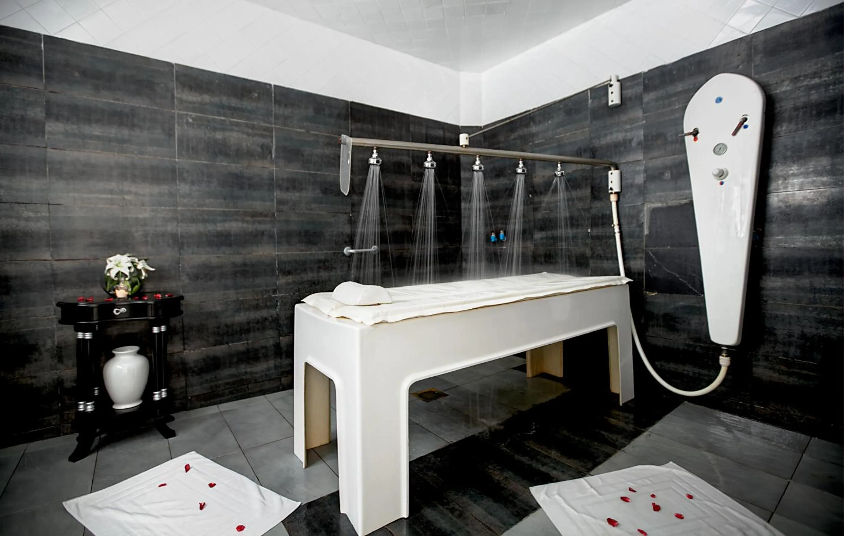 Spa and wellness centre/facilities in Casablanca Le Lido Thalasso & Spa (ex Riad Salam)