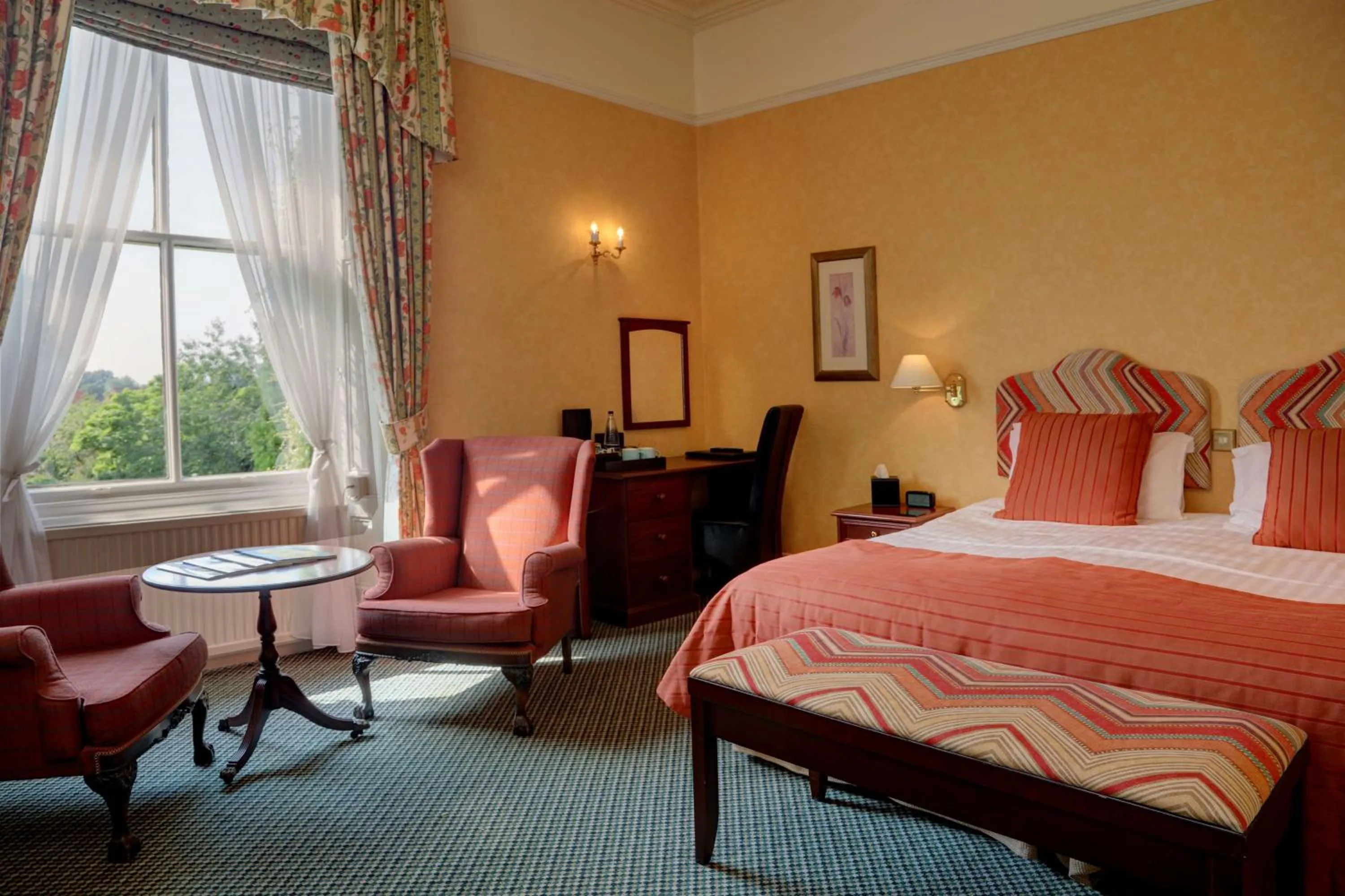 Bedroom, Bed in Best Western Forest and Vale Hotel