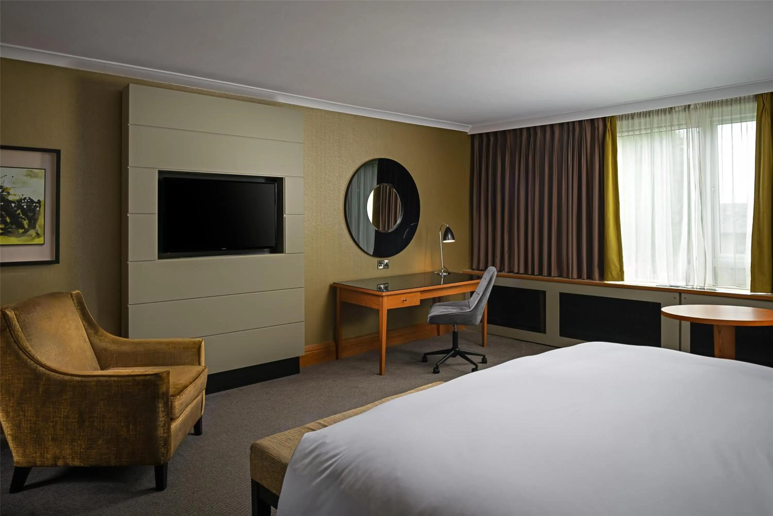 Photo of the whole room, Bed in Radisson BLU Hotel and Spa, Limerick