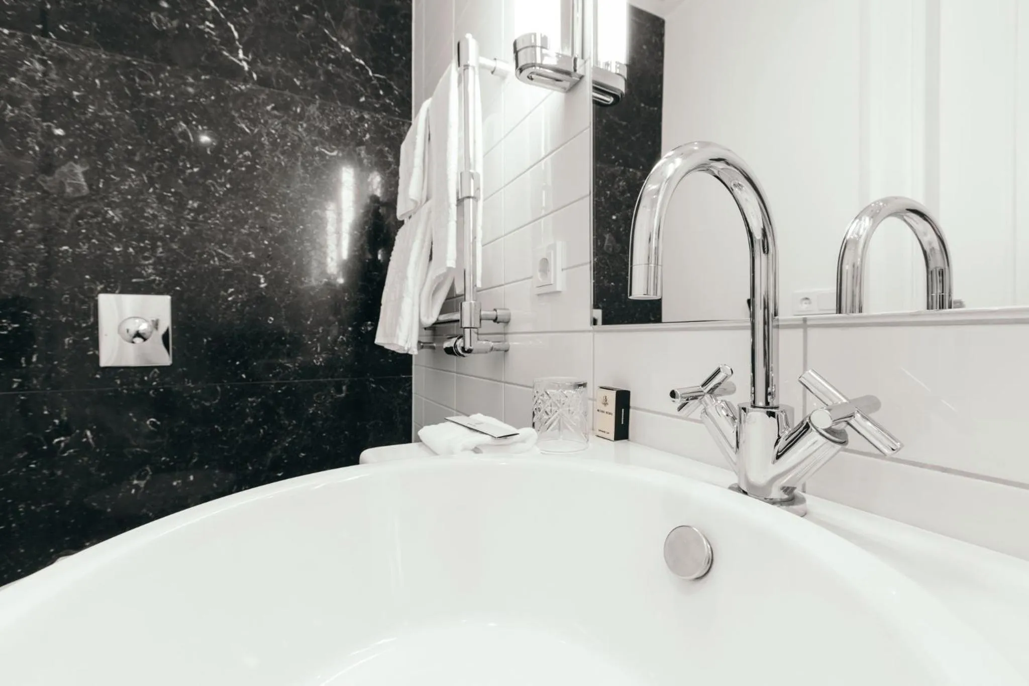 Bathroom in Hotel Borg by Keahotels