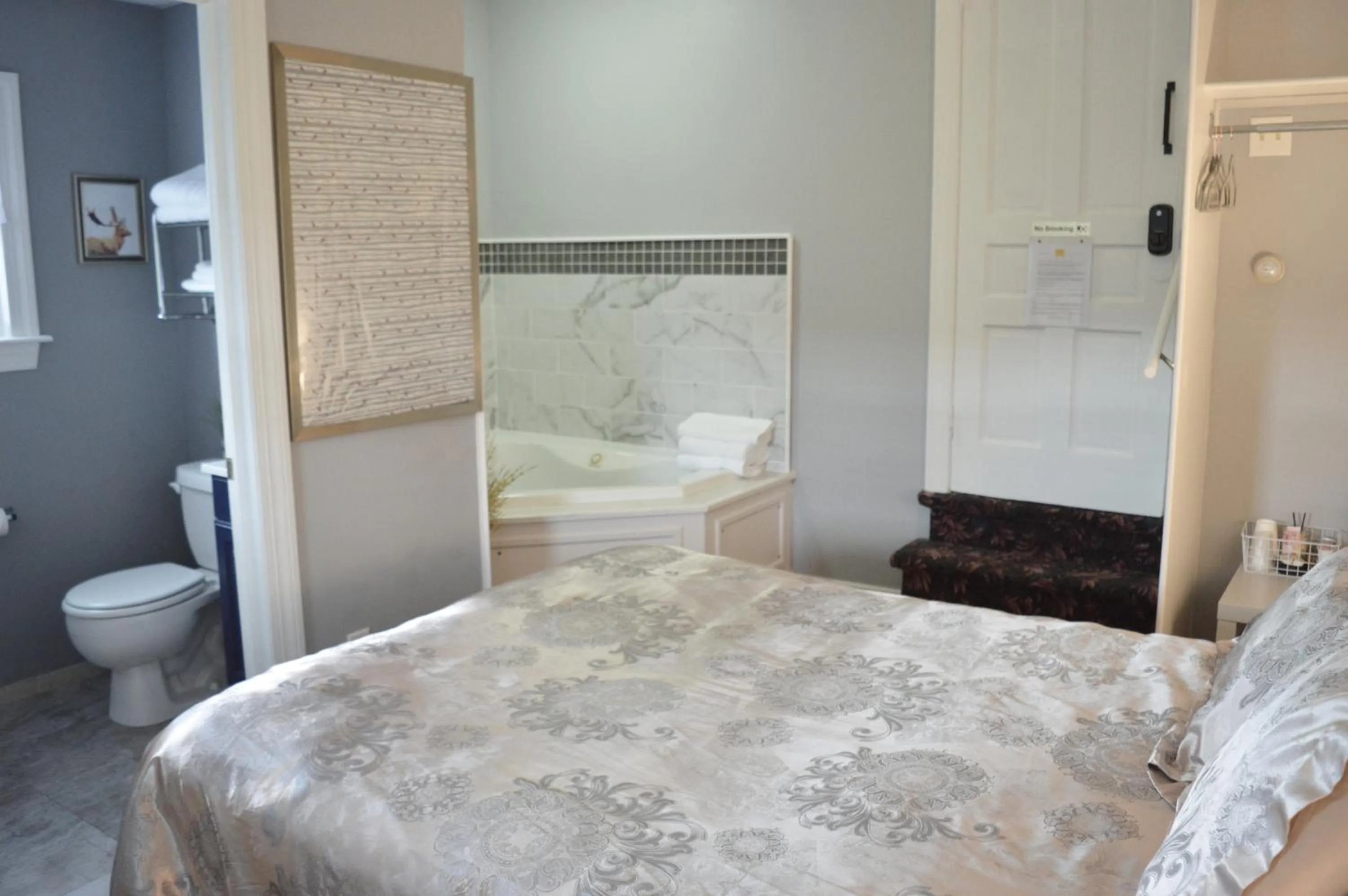 Bed in Mountain View Suites