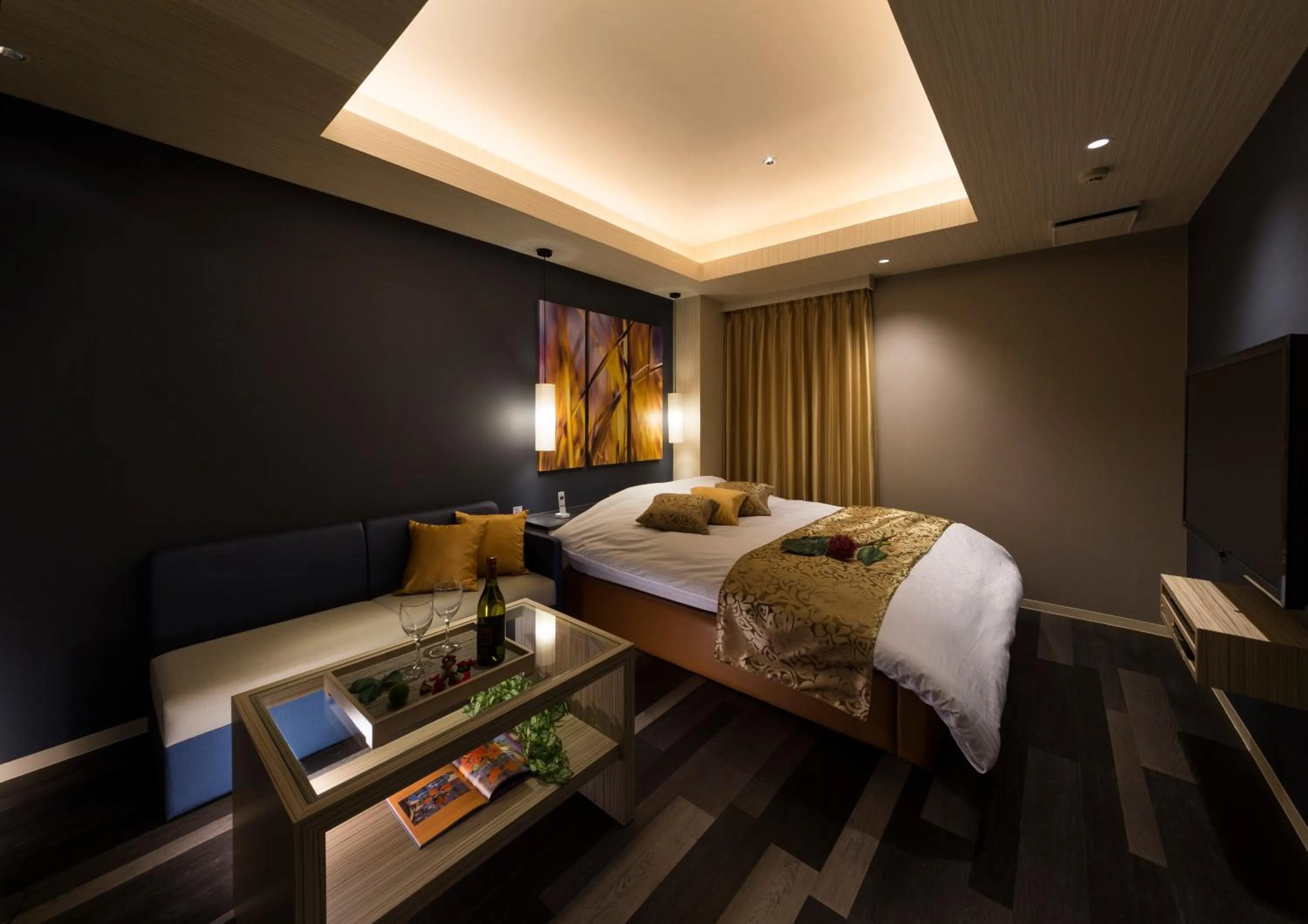 Photo of the whole room, Bed in Hotel Plant Garden Resort (Adult Only)