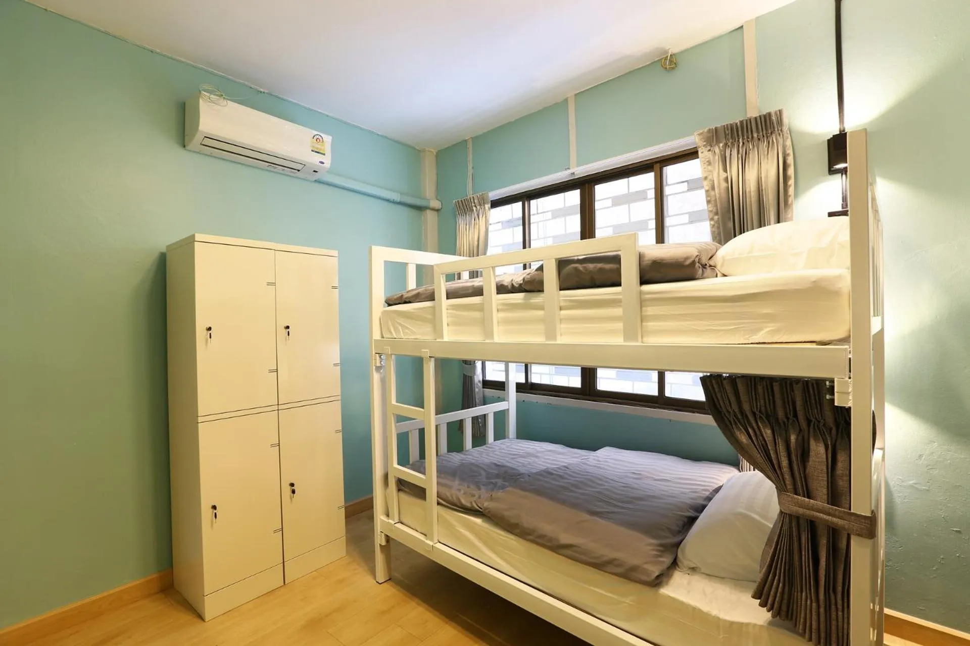bunk bed, Bed in Hub Hostel Hatyai