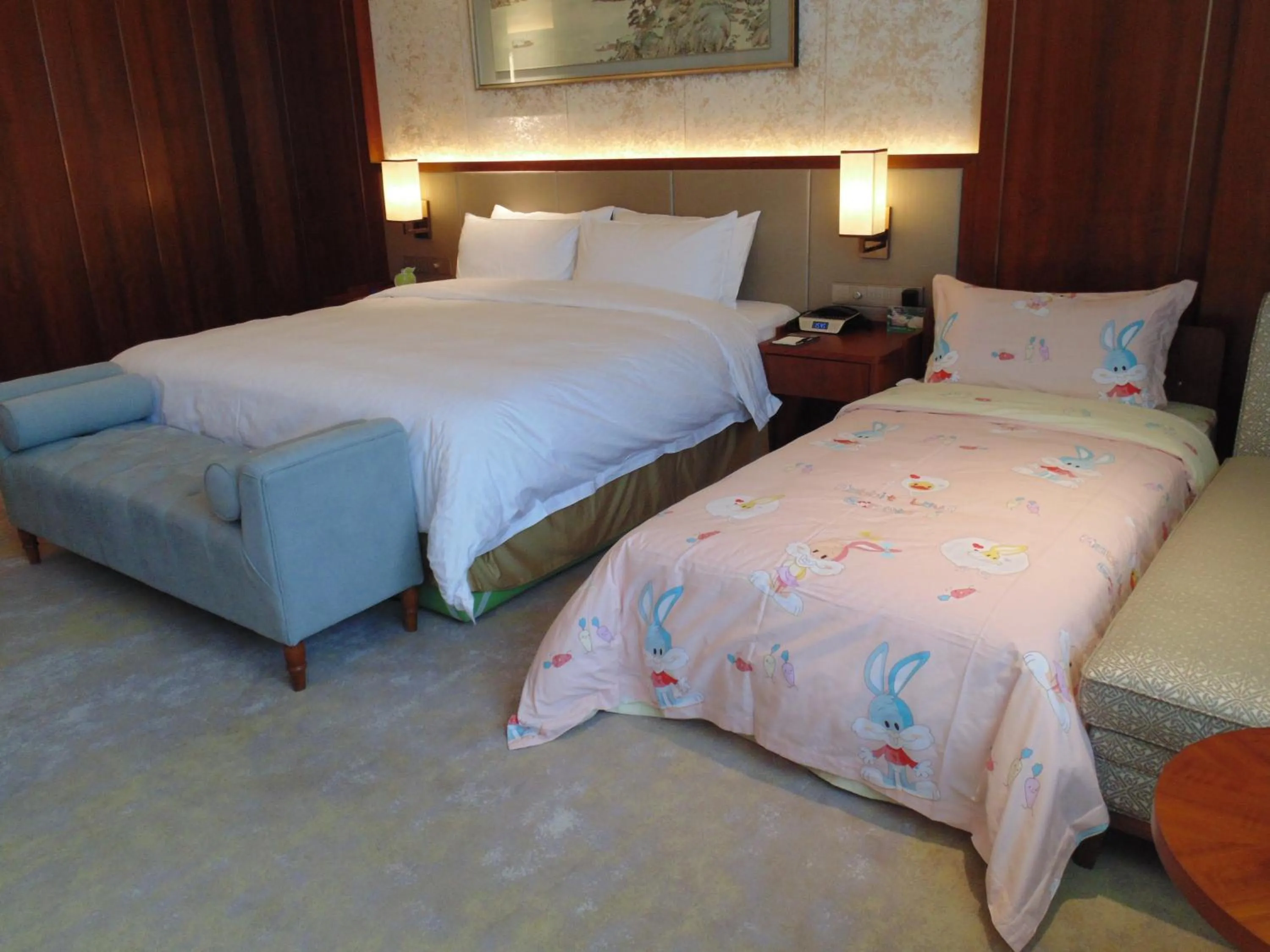 Bedroom in Jinling Shihu Garden Hotel