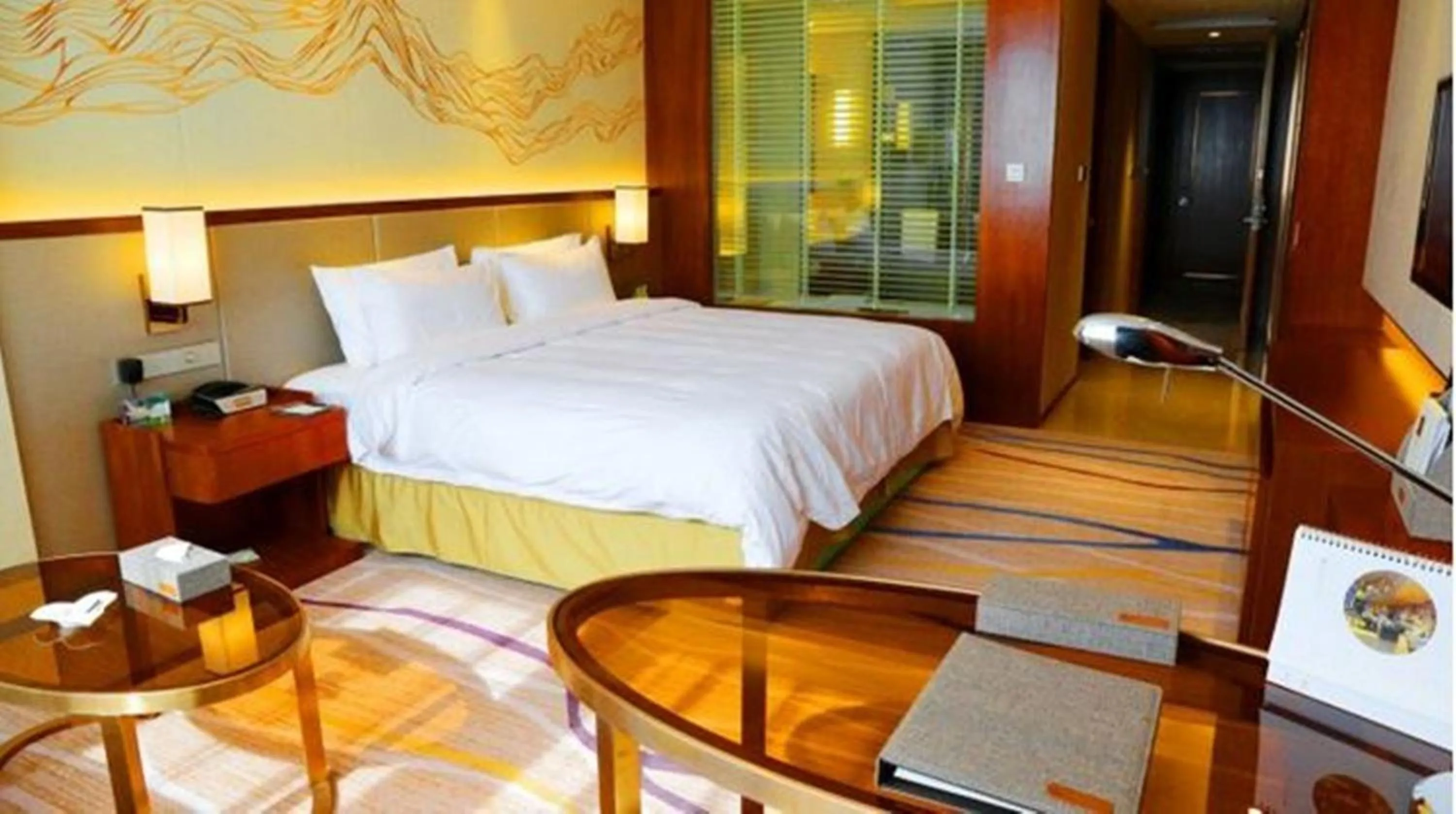 Bedroom in Jinling Shihu Garden Hotel