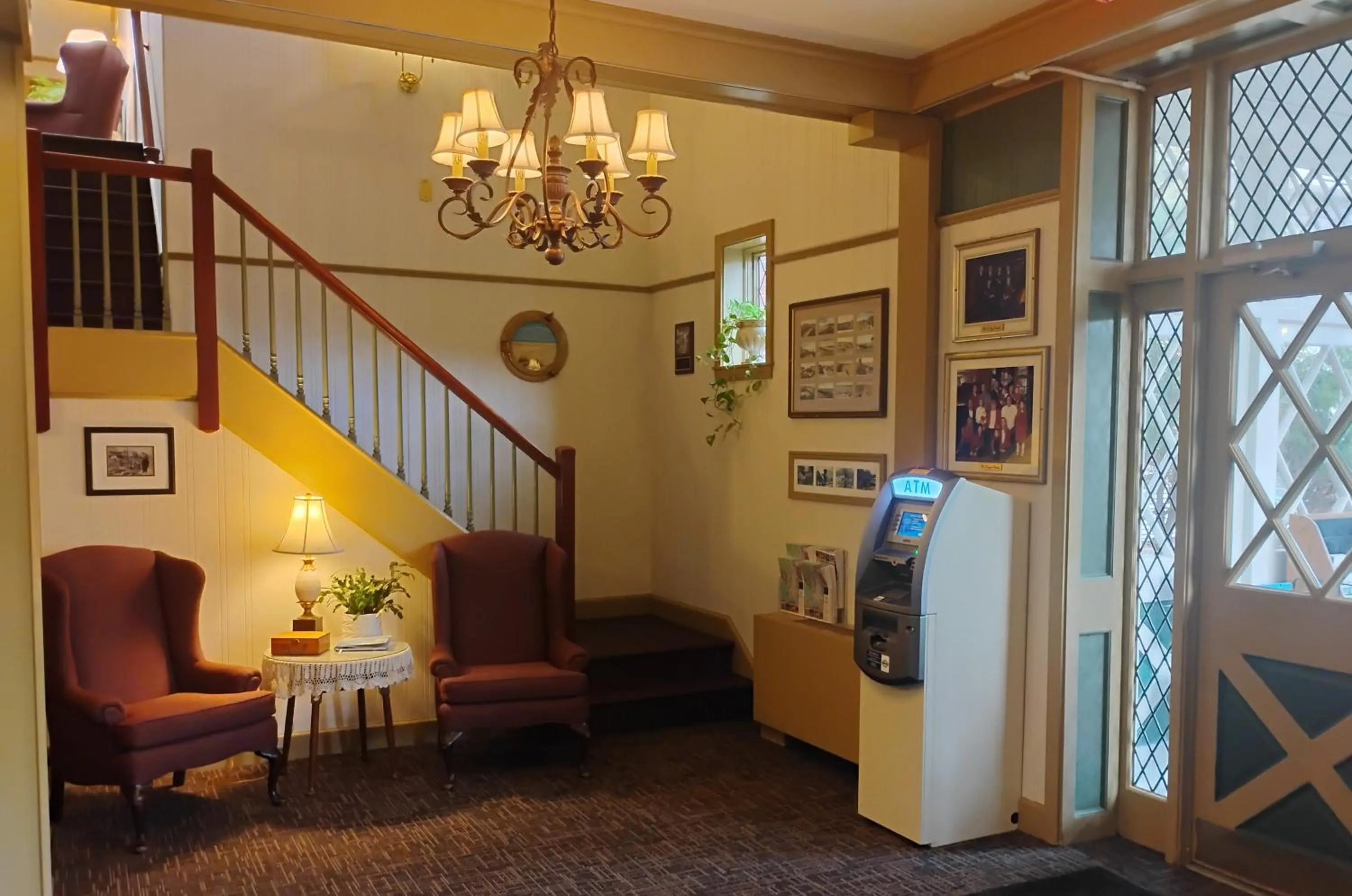 Lamies Inn & The Old Salt Tavern