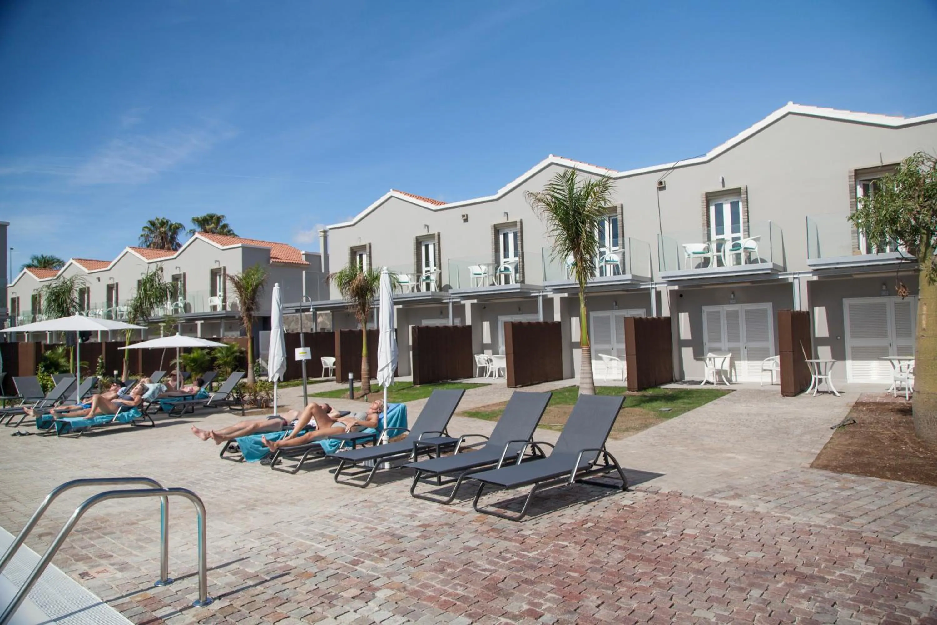 Swimming pool in Hotel LIVVO Los Calderones - Adults recommended