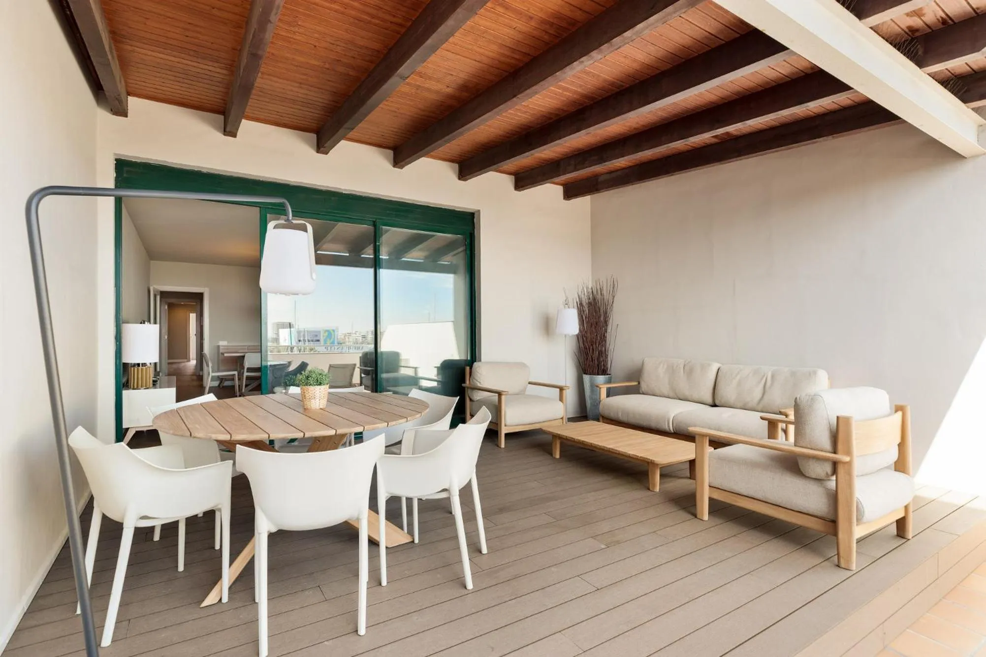 Balcony/Terrace in Ola Living Merce