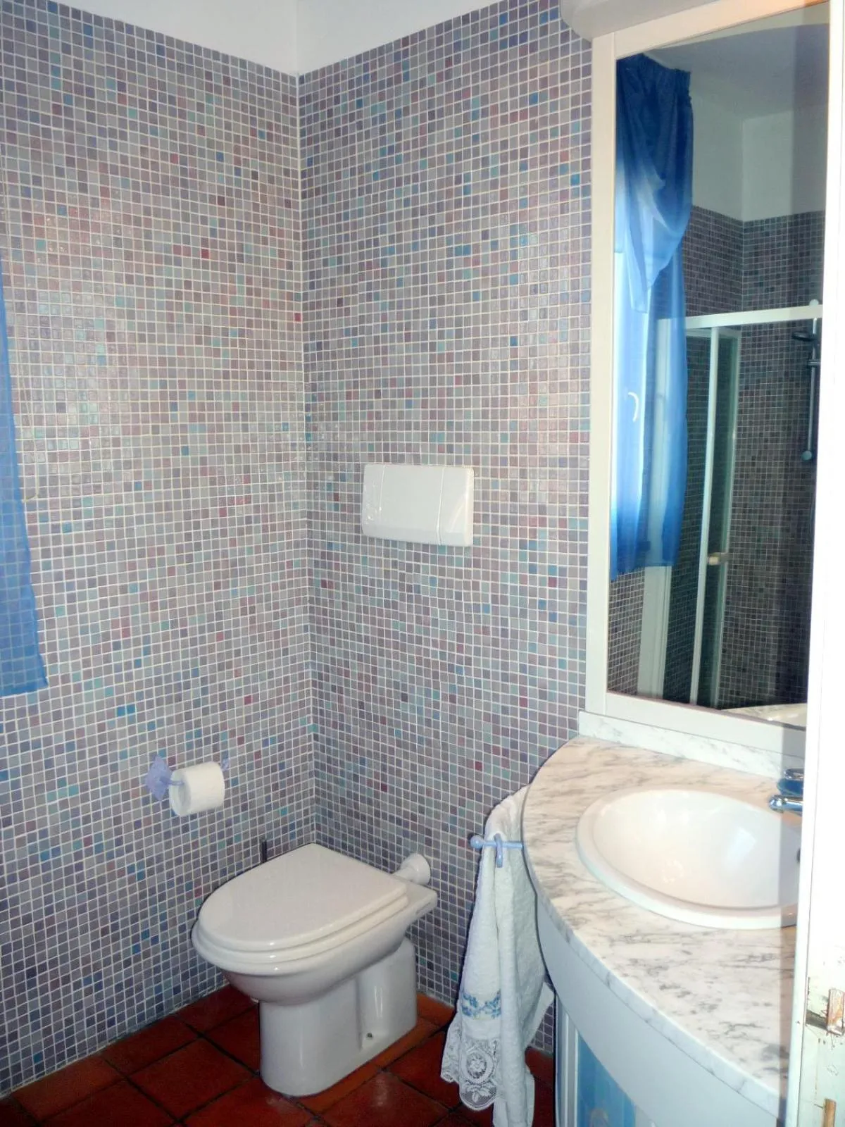 Bathroom in Villa Soprana by Agenzia SolturElba
