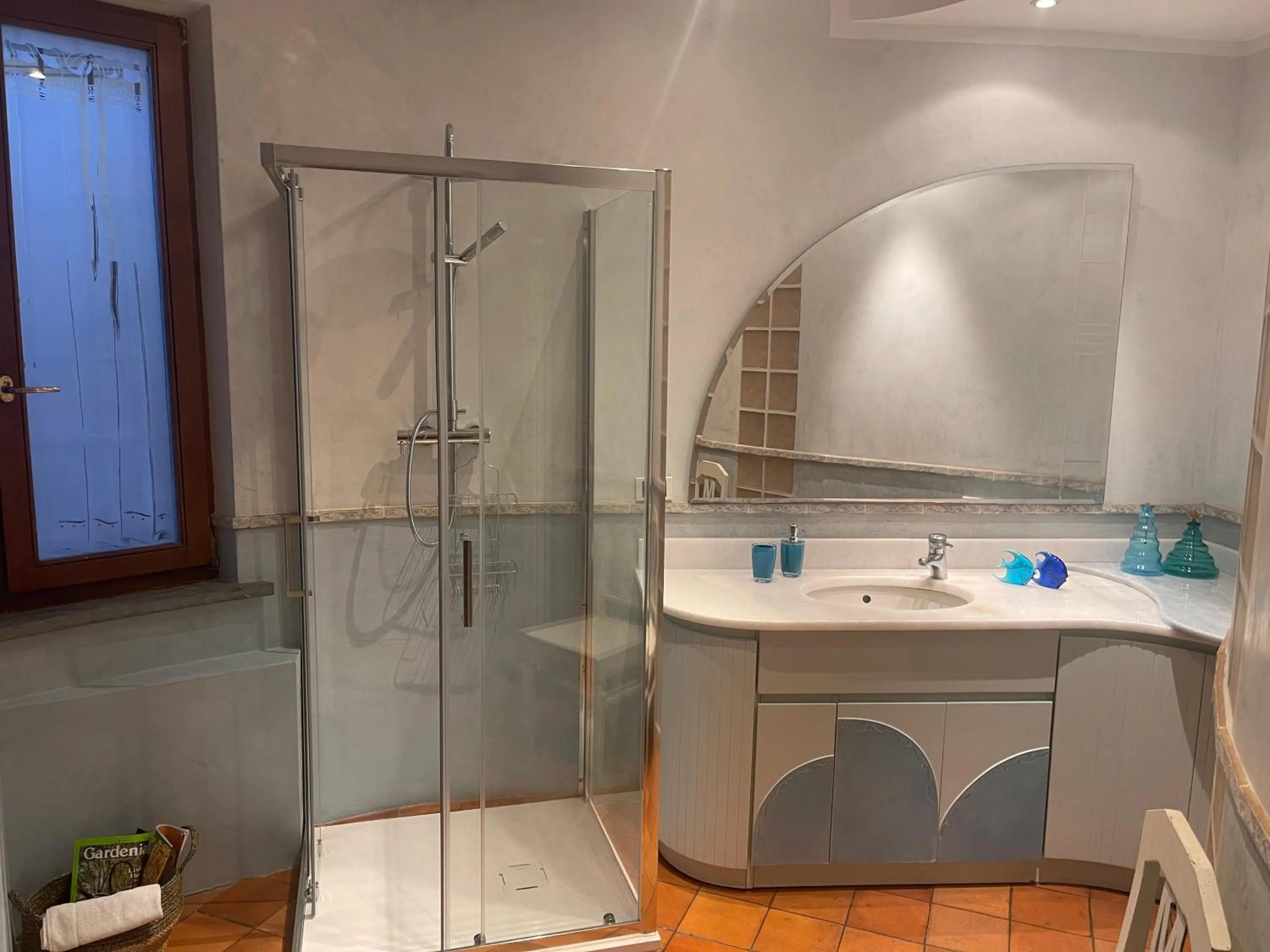 Bathroom in Villa Soprana by Agenzia SolturElba