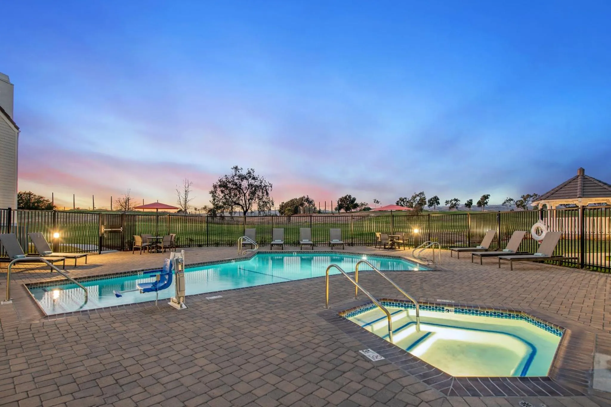 Swimming pool in Staybridge Suites Oxnard - River Ridge by IHG
