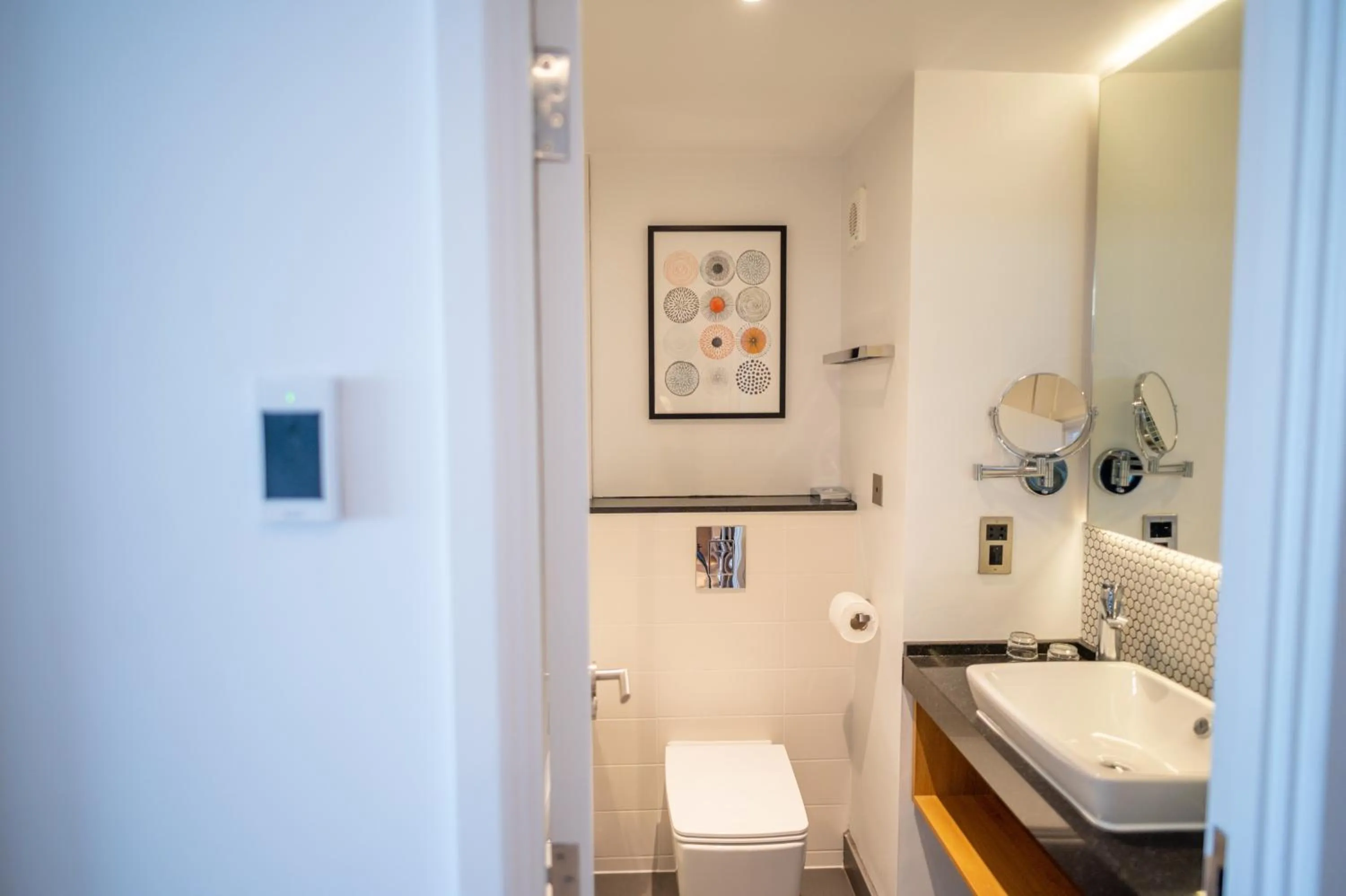 Bathroom in Holiday Inn - Leicester - Wigston by IHG